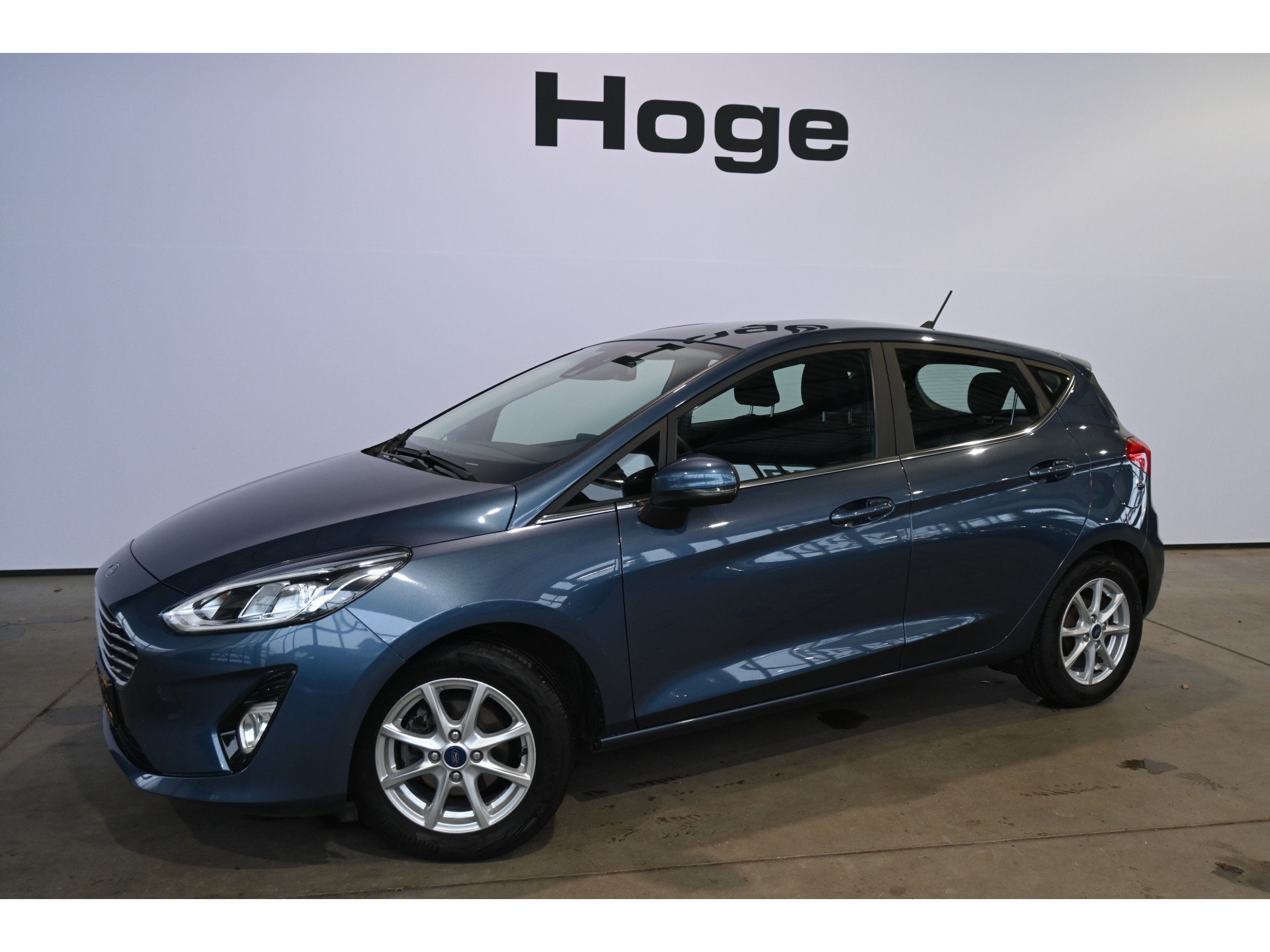 Ford Fiesta 1.0 EcoBoost Titanium Automaat Clima Navigatie LED Carplay Rijklaarprijs Inruil Mogelijk!