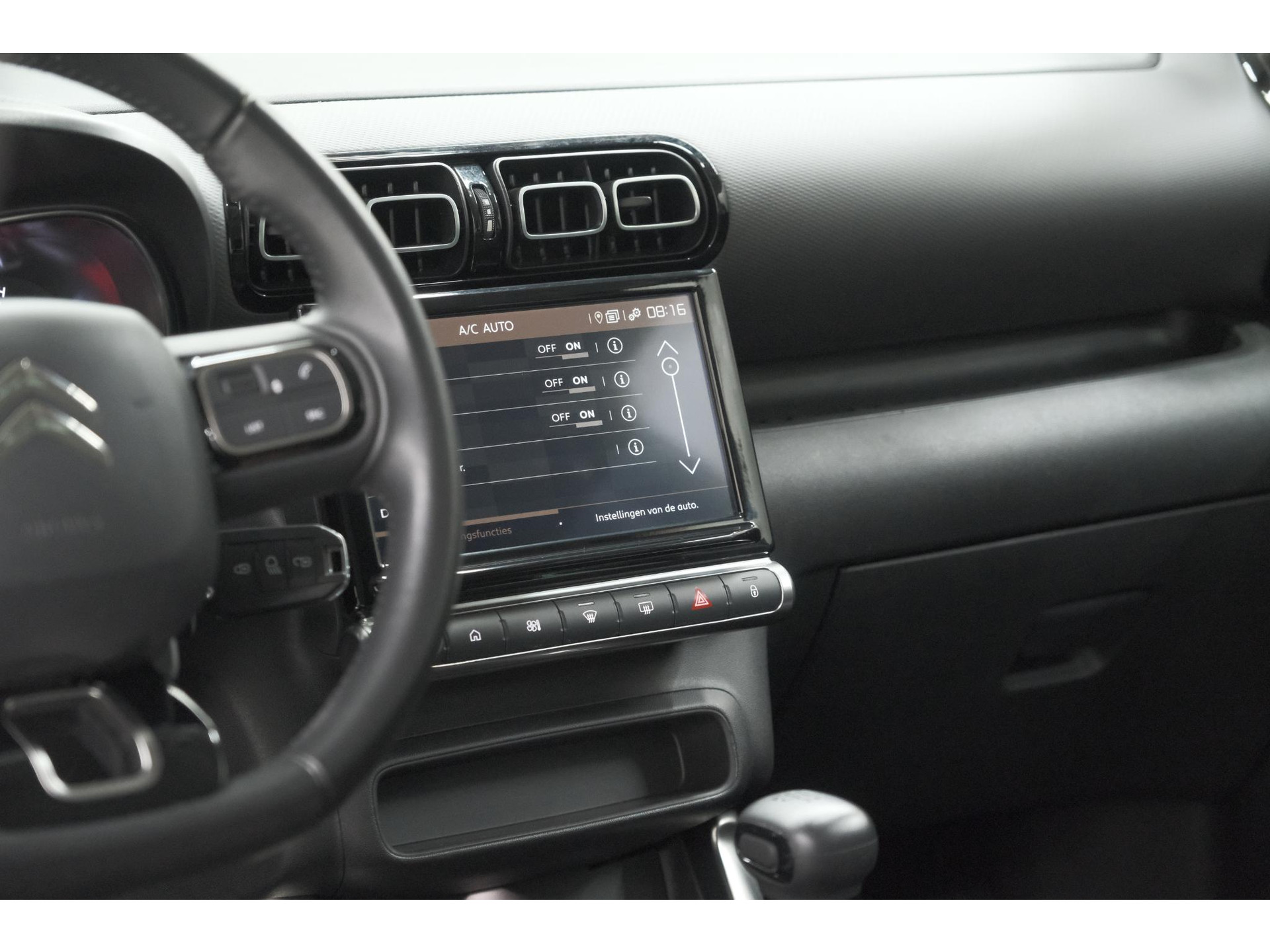 Citroen C3 Aircross PureTech 110 C-Series | Trekhaak | Navigatie | Parkeersensoren | Apple Carplay