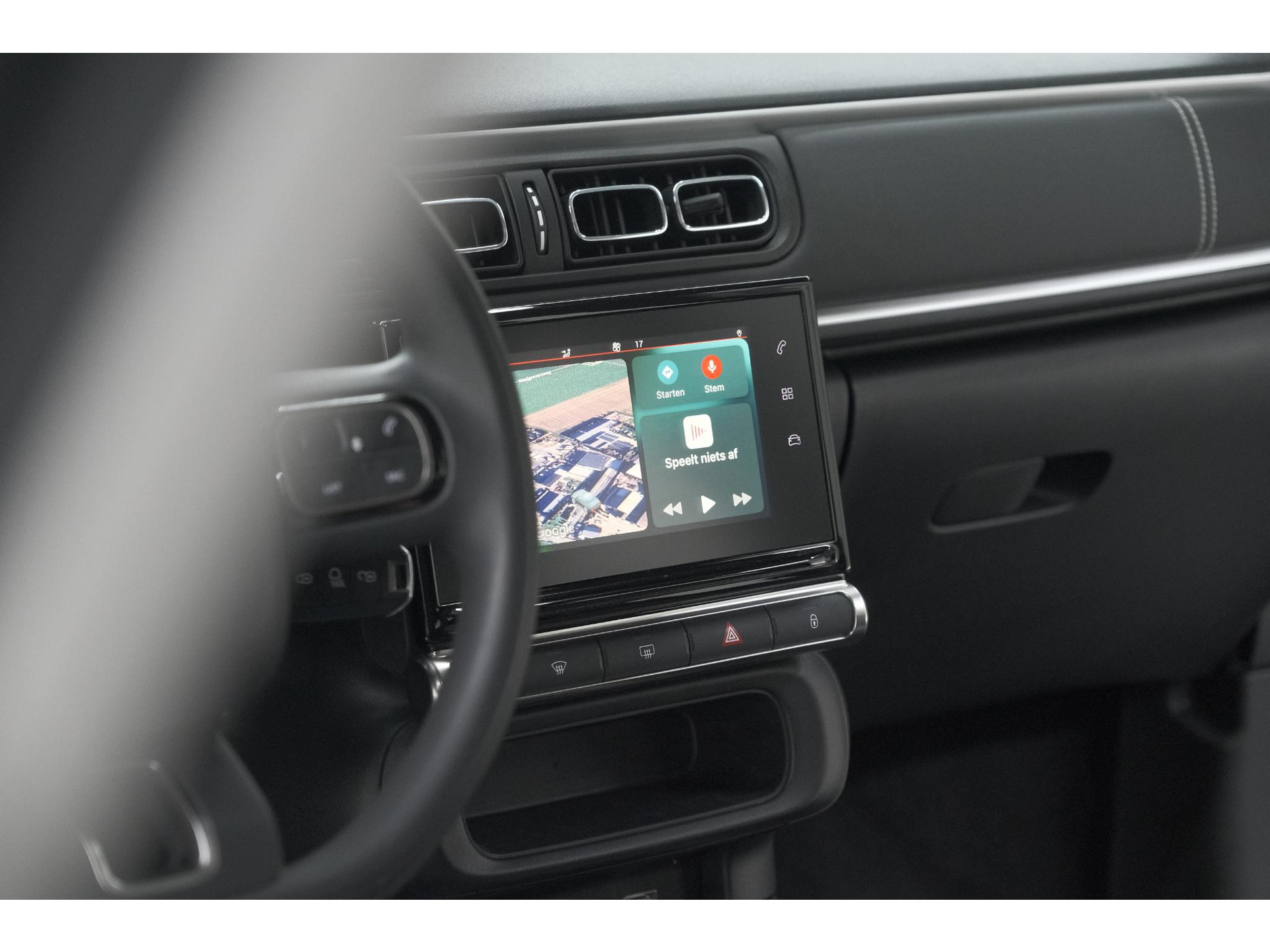 Citroen C3 PureTech 82 C-Series | Trekhaak | Stoelverwarming | Camera | Apple CarPlay