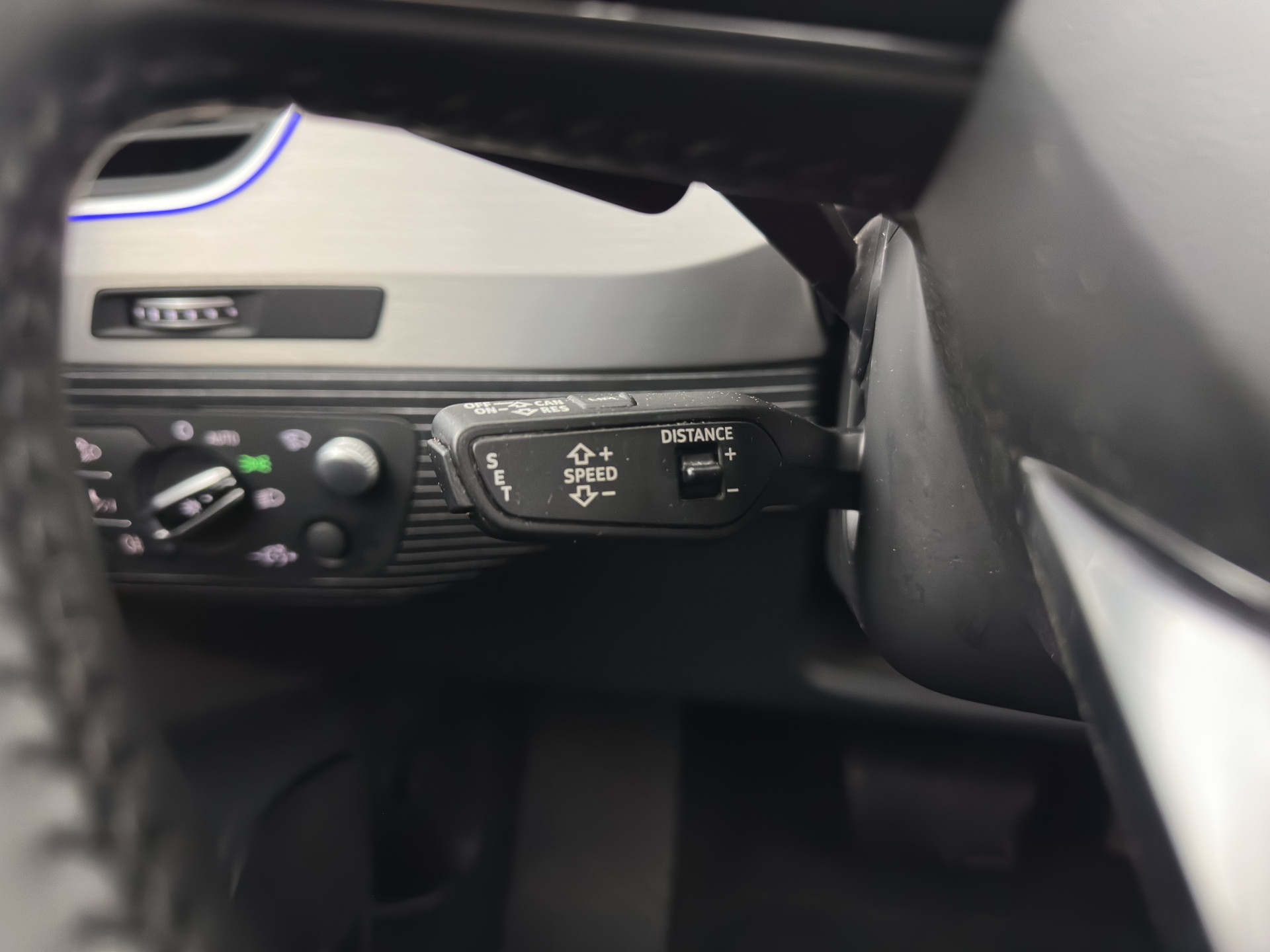 Audi Q7 3.0 TDI e-tron Quattro Premium (Plug-in) Aut. *PANO | HEAD-UP | NIGHT-VISION | LEATHER | AIR-SUSPENSION |  MATRIX-LED | TOP-VIEW | DIGI-COCKPIT | ADAPTIVE-CRUISE | BLIND-SPOT | AMBIENT-LIGHT |  VENTILATED-SEATS | NAVI-FULLMAP | ...