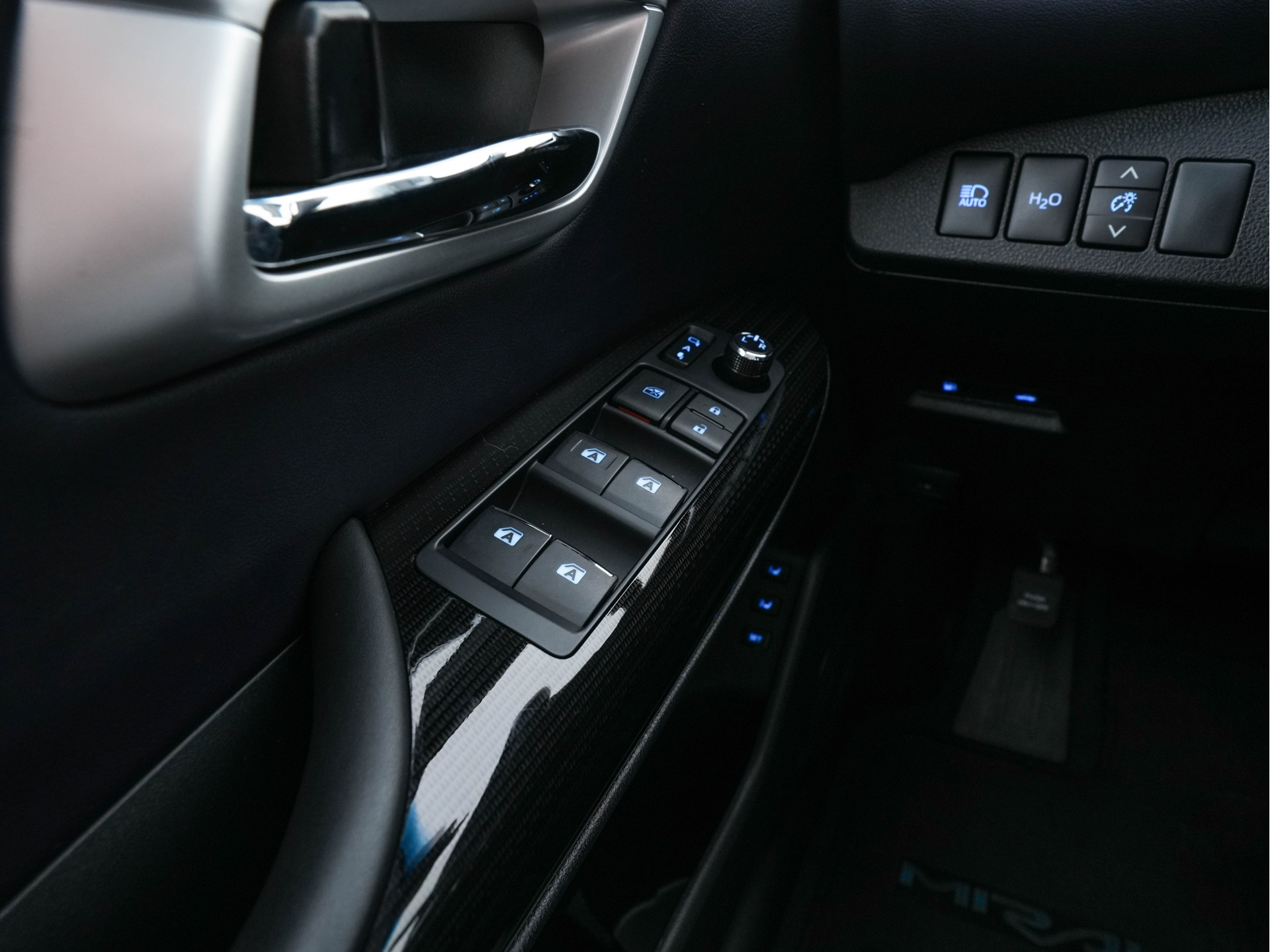 Toyota Mirai FCV Executive [ HYDROGEN ] Aut. *LEATHER | FULL-LED | JBL-SOUNDSYSTEM | CAMERA | KEYLESS | MEMORY-PACK | ADAPTIVE-CRUISE | BLIND-SPOT |  DAB | NAVI-FULLMAP | KEYLESS | DIGI-COCKPIT | COMFORTSEATS | LANE-ASSIST |