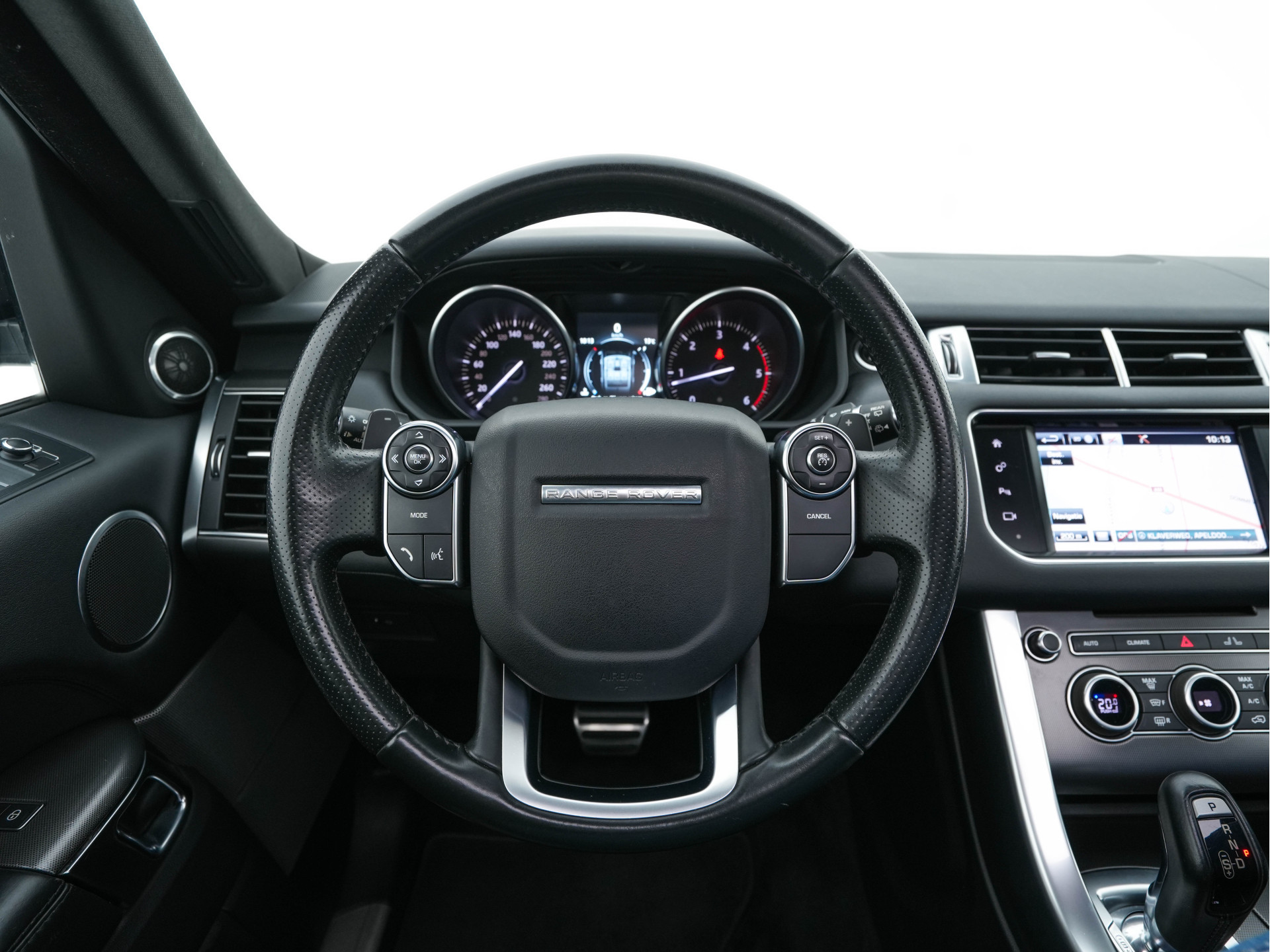 Land Rover Range Rover Sport 3.0 SDV6 HSE Dynamic Aut. *PANO | LEATHER | BI-XENON | NAVI-FULLMAP | CAMERA | KEYLESS | AIR-SUSPENSION | ECC | PDC | CRUISE | PRIVACY-GLASS | SHIFT-PADDLES | BREMBO-BRAKES | COMFORT-SEATS | 21''ALU*