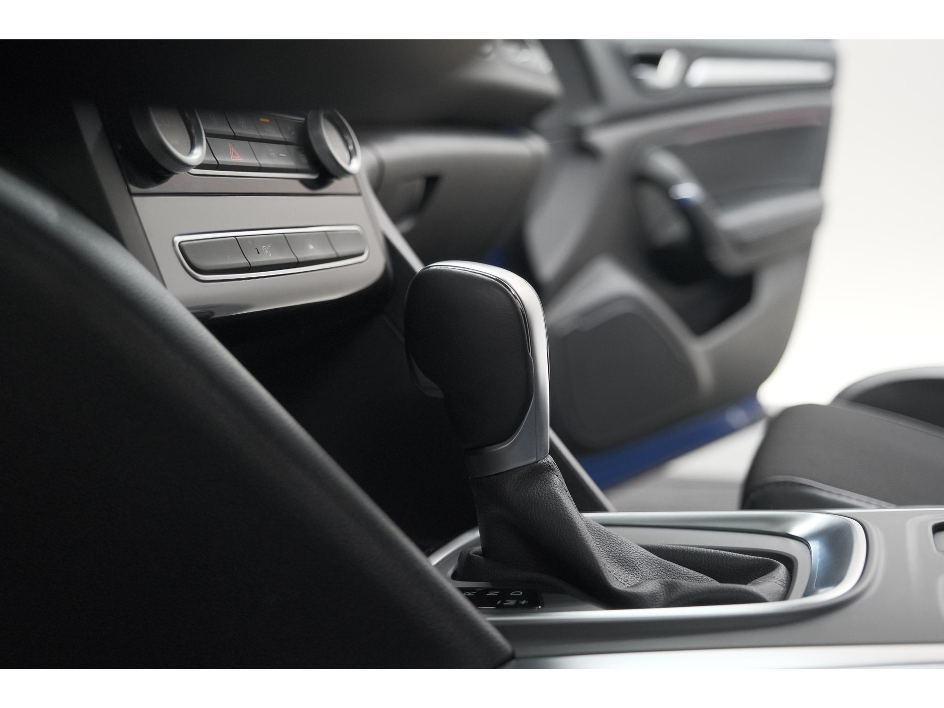 Renault Mégane Estate TCe 140 EDC Techno | Trekhaak | Camera | Navigatie | 9.3 Inch Groot Scherm
