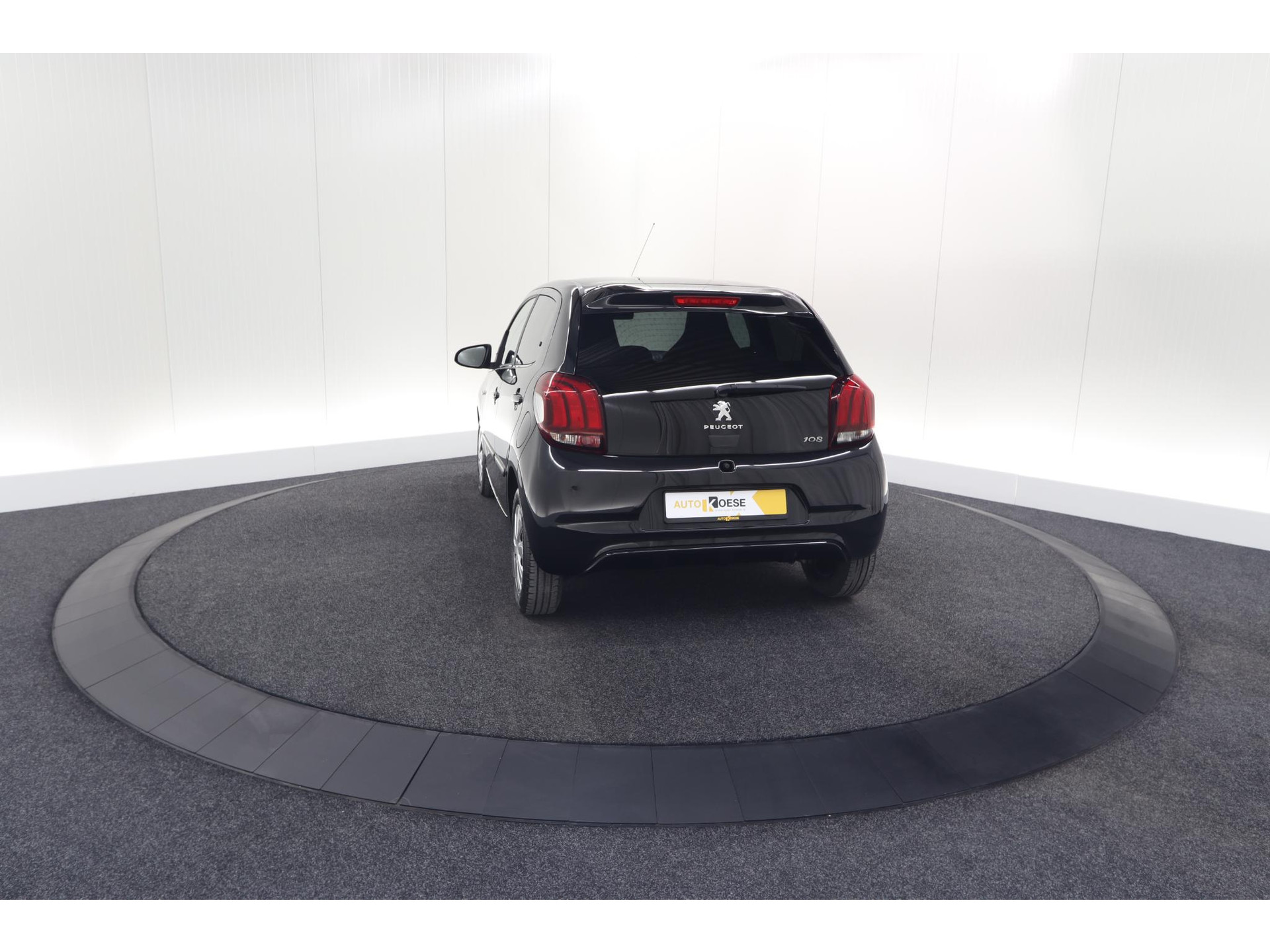 Peugeot 108 1.0 e-VTi Active | Unieke Auto! | Automaat | Airco | Getint Glas | Bluetooth Radio | 5 Deurs