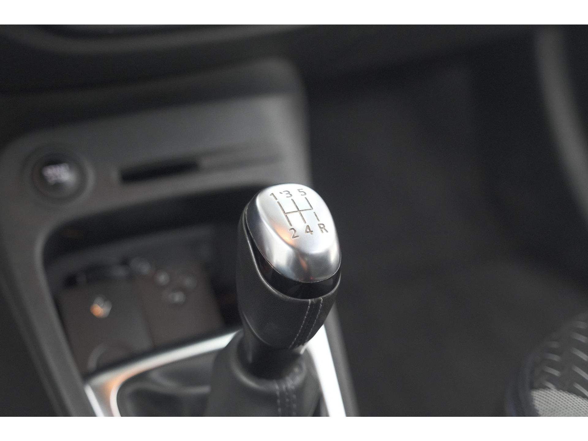Renault Captur TCe 90 Intens | Trekhaak | Camera | Dodehoekdetectie | Navigatie