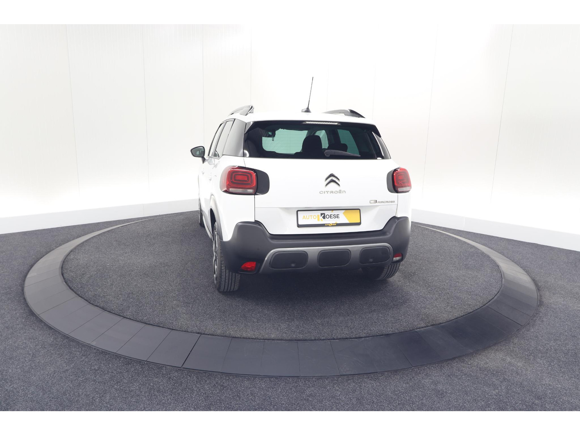 Citroen C3 Aircross PureTech 110 Feel | Navigatie | Parkeersensoren | Climate Control | Apple Carplay