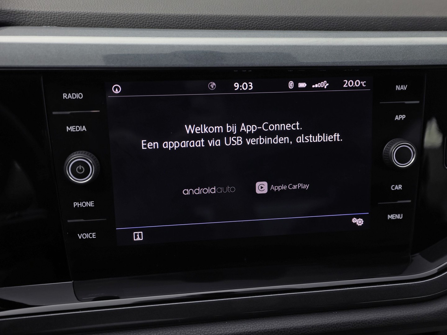 Volkswagen Polo 1.0 TSI Sportline Automaat (VIRTUAL COCKPIT, APPLE CARPLAY, GROOT NAVI, CLIMATE, CAMERA, STOELVERWARMING, SPORTSTOELEN, GETINT GLAS, KEYLESS START, ADAPTIVE CRUISE, NIEUWSTAAT)