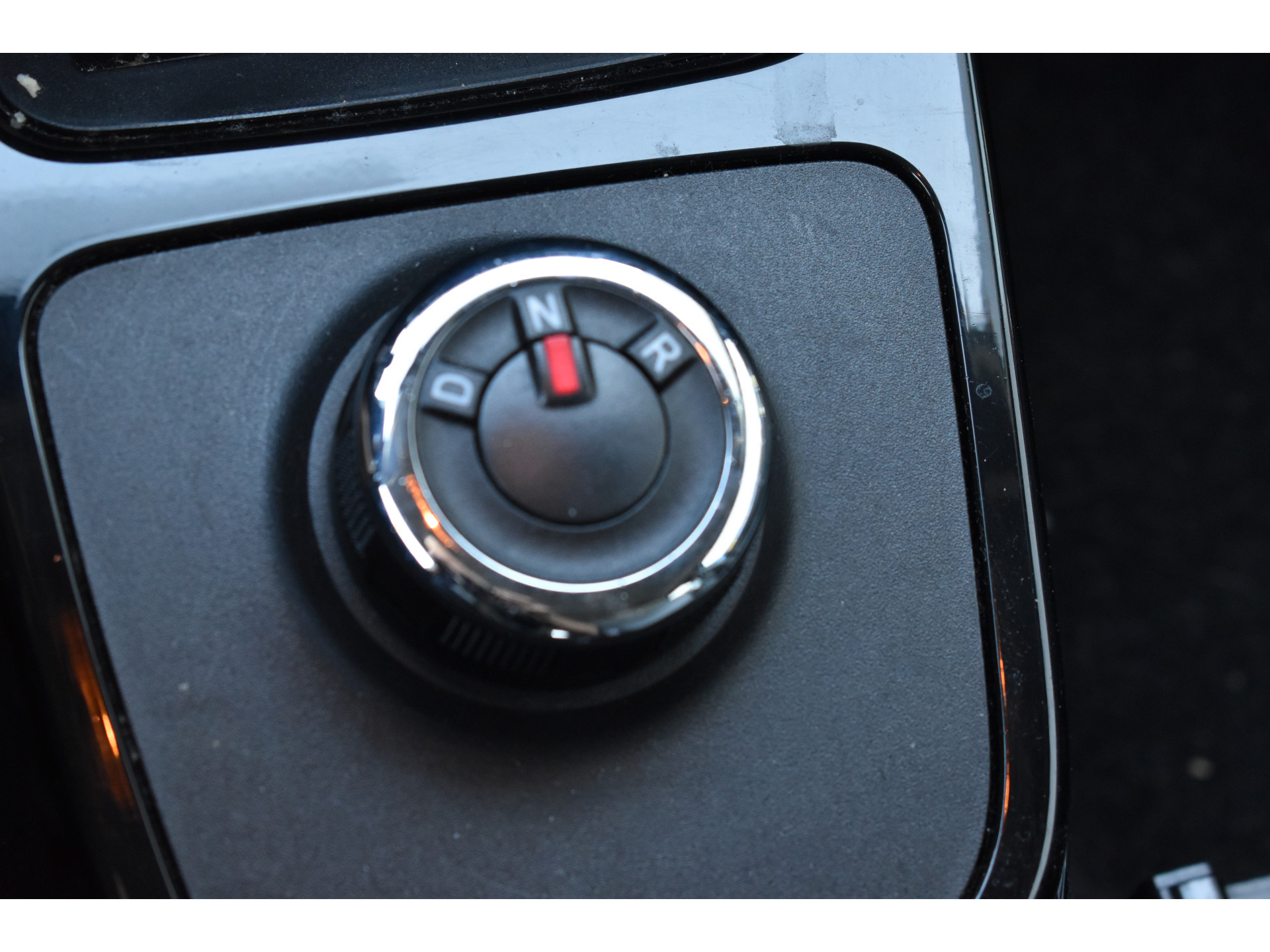 Dacia Spring Essential 27 kWh vol electric navigatie pdc Leer