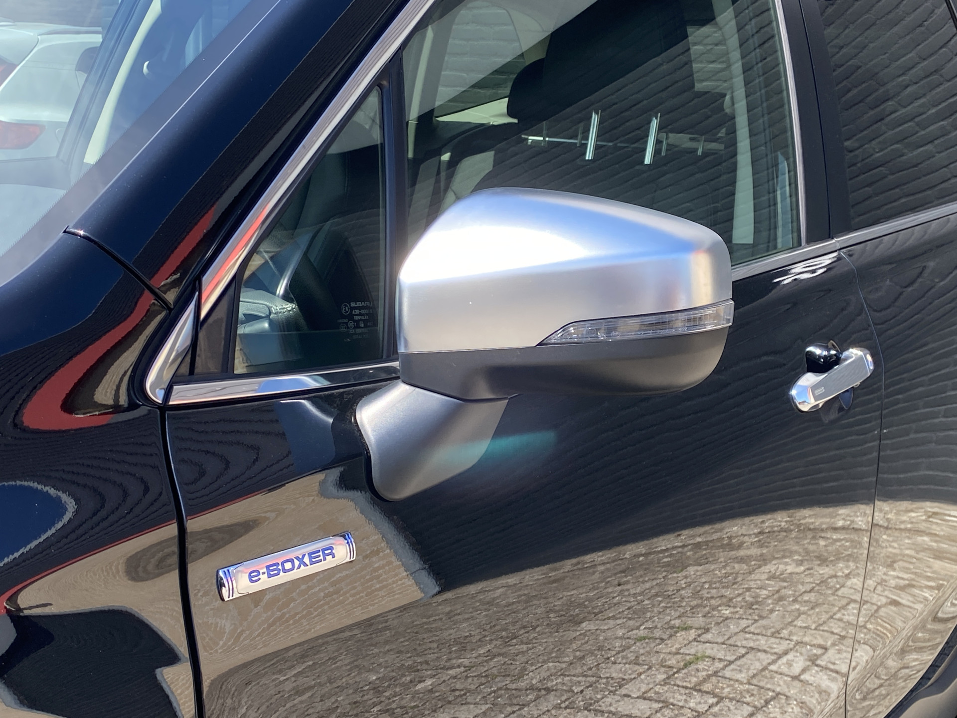 Subaru Forester 2.0i e-BOXER Luxury AUT. | dealer onderh. | leder interieur | trekhaak | adapt. cruise | carplay | memory seat