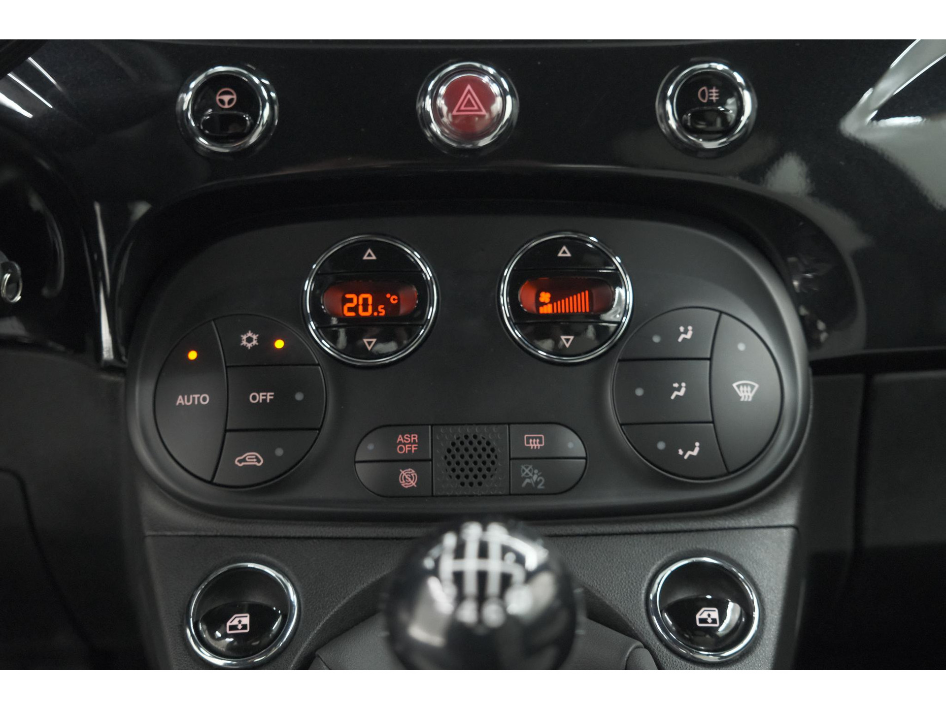 Fiat 500 C 1.0 Hybrid Dolcevita | Elektrisch Vouwdak | Apple Carplay | Parkeersensoren | Climate Control