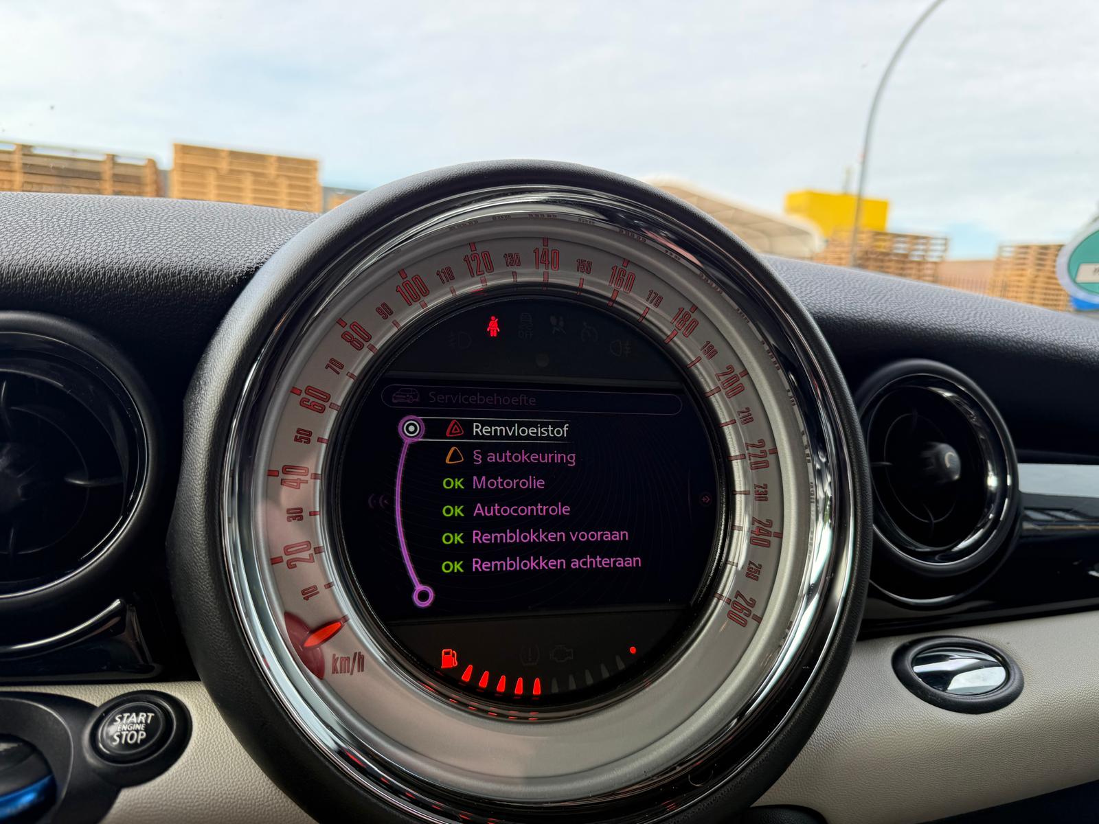 MINI 3-Deurs 2.0 Cooper SD Monte Carlo | 3/6/12 MND GARANTIE | AUTOMAAT | CRUISE | XENON | GOED ONDERHOUDEN | BLUETOOTH | CLIMA |