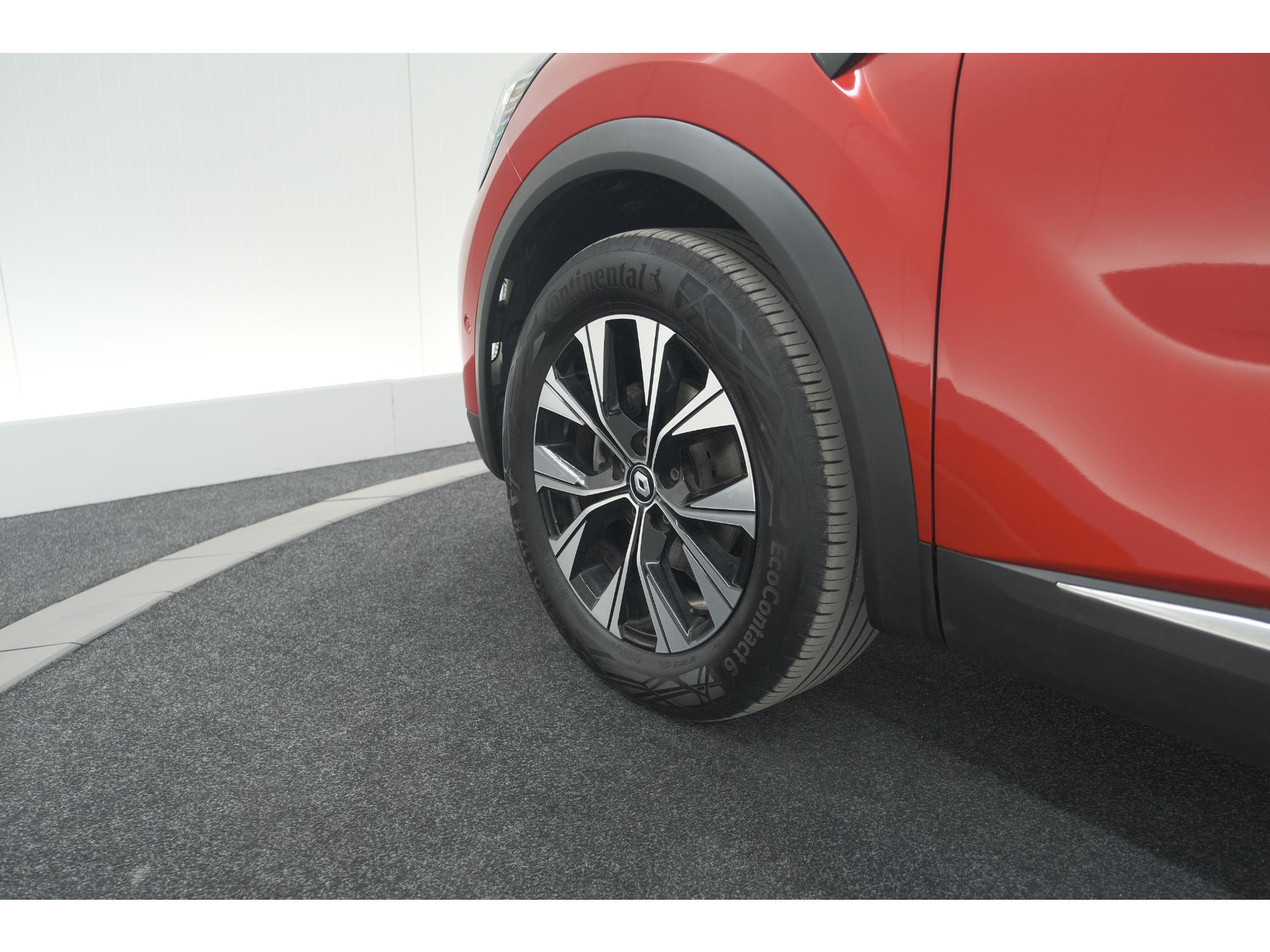 Renault Captur TCe 90 Techno | 360 Camera | 9.3 Inch Grootscherm | Apple Carplay | Navigatie