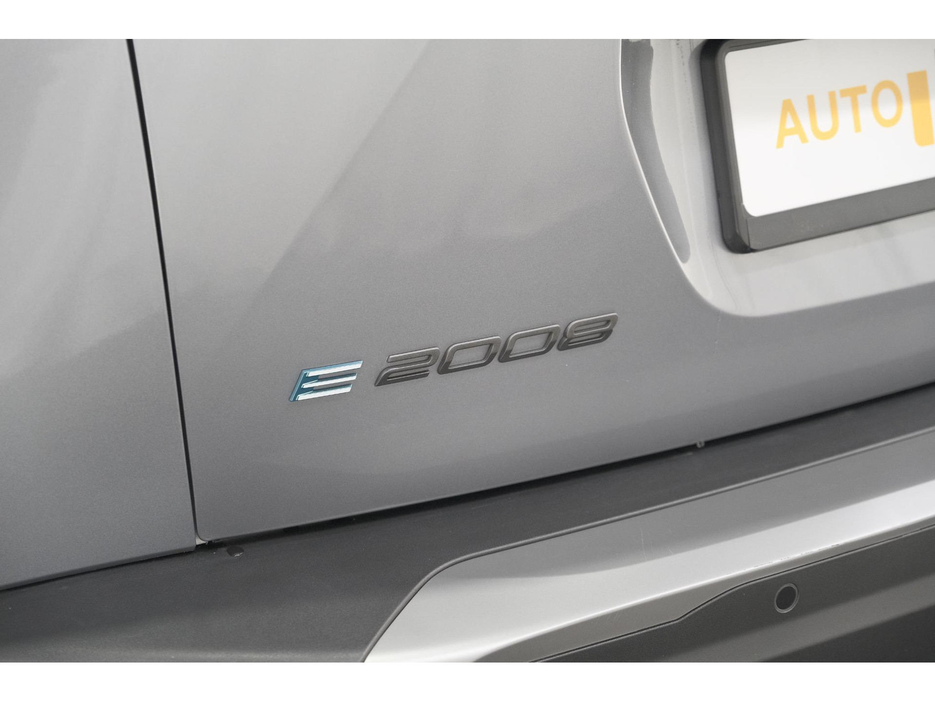 Peugeot e-2008 EV GT 50 kWh | 3 Fase | 360 Camera | Adaptieve Cruise Control | Dodehoekdetectie