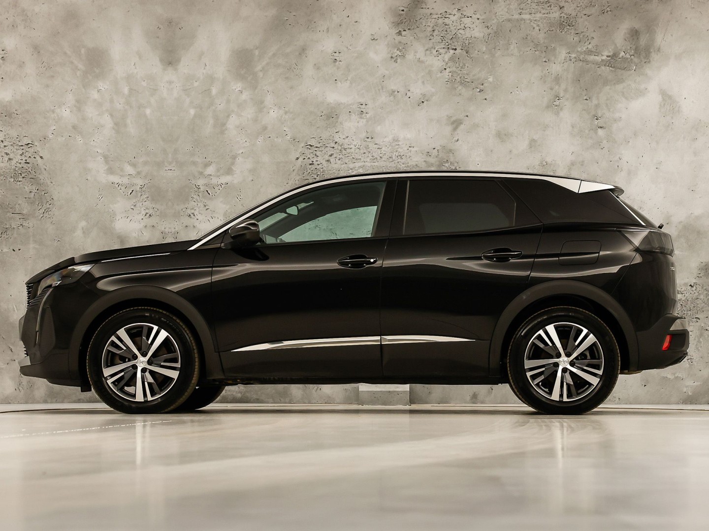 Peugeot 3008 1.6 HYbrid 225 Allure Sport 225Pk Automaat (APPLE CARPLAY, GROOT NAVI, 360 CAMERA, KEYLESS, SPORTSTOELEN, LEDER, GETINT GLAS, ZWART HEMEL, NIEUWSTAAT)