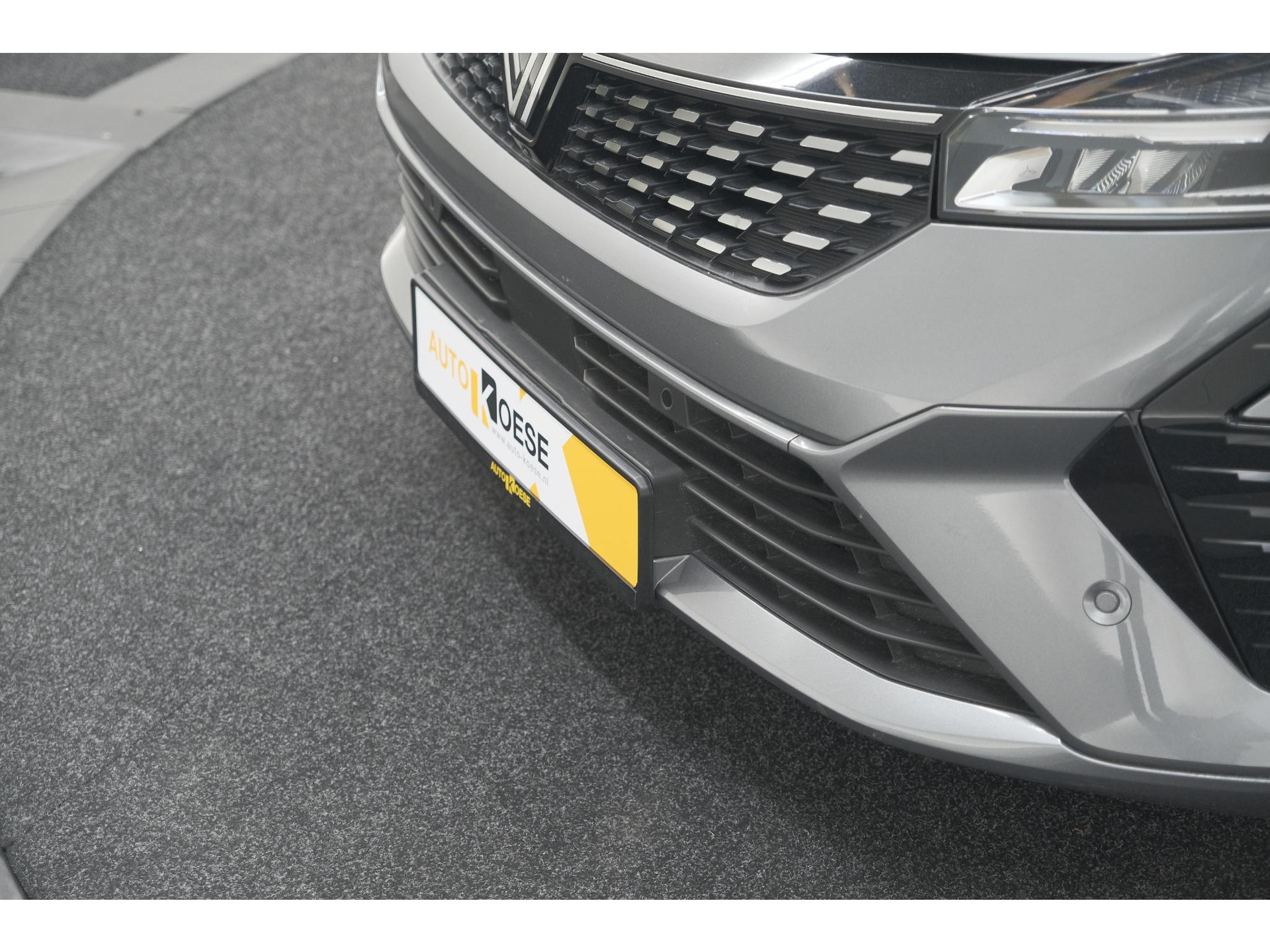 Renault Clio TCe 90 GPF techno | 360 Camera | Adaptieve Cruise Control | 9.3 Inch Groot Scherm