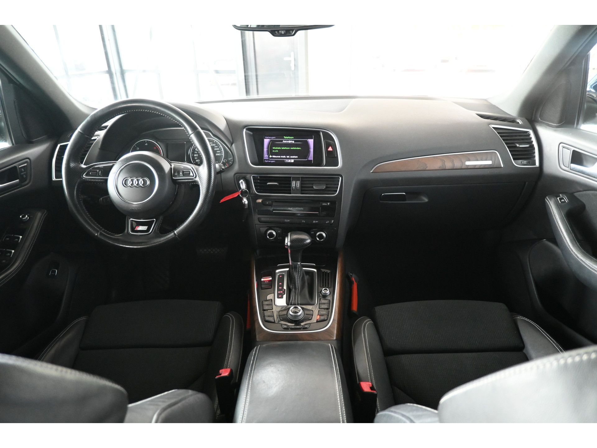 Audi Q5 3.0 TDI quattro S-line Clima Cruise control Navigatie LED 1e Eigenaar Inruil mogelijk
