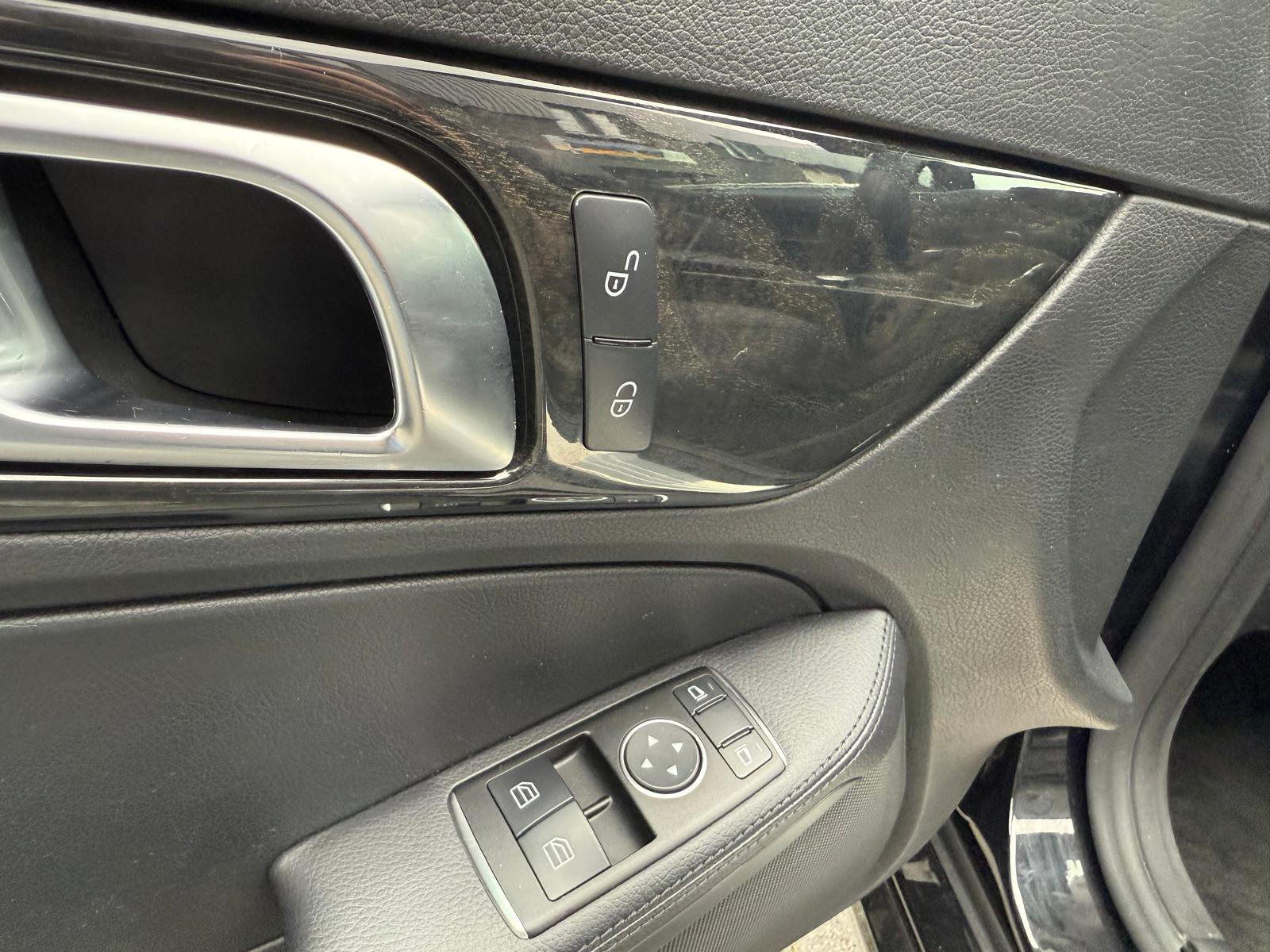 Mercedes-Benz SLK-klasse 200 | 3/6/12MND GARANTIE | CRUISE | NAVI | BLUETOOTH | LEDER | AIRCO |