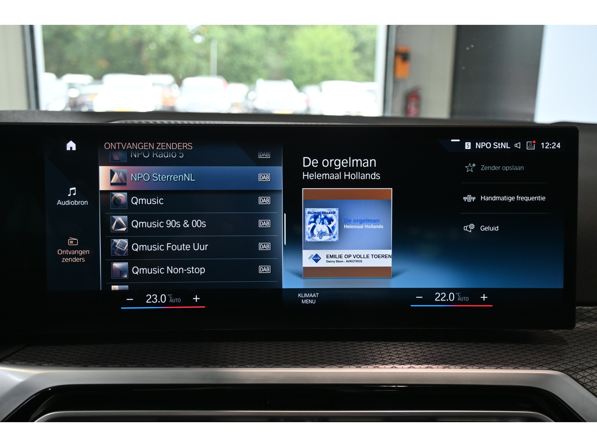 BMW 3-serie Touring 320e M-Sport Clima Cruise CarPlay LED Leder Navigatie 100% Onderhouden! Inruil Mogelijk!