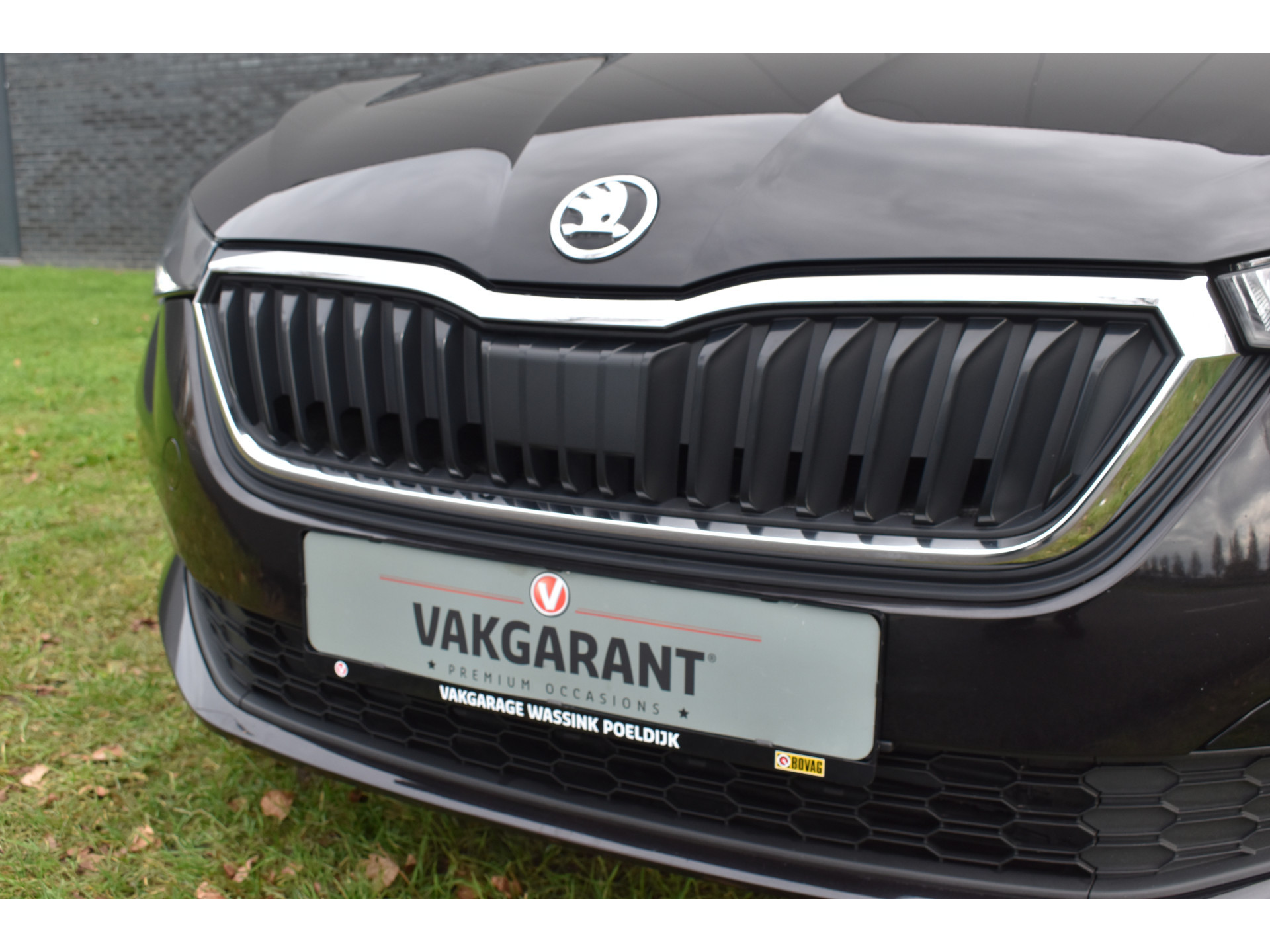 ŠKODA Scala 1.0 TSI Ambition Automaat Carplay Navigatie Front/lane assist Stoelverwarming Parkeer sensoren