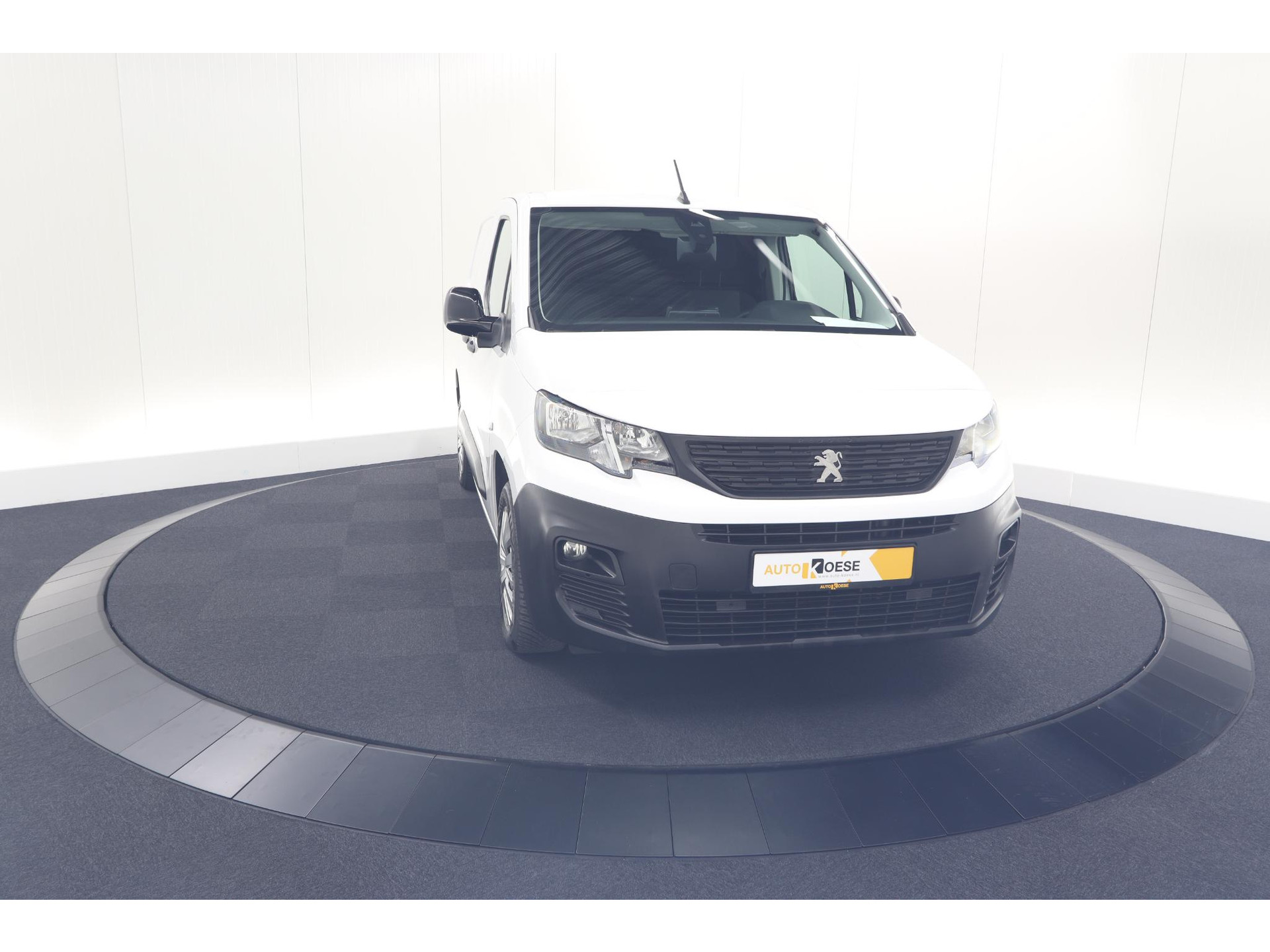 Peugeot Partner 1.5 BlueHDi 100 S&S L1 | Trekhaak | Camera | Apple Carplay | Laadruimte-Pakket