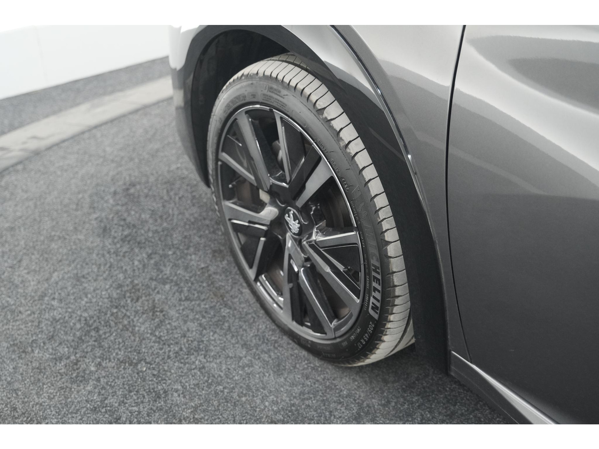 Peugeot 208 PureTech 100 GT | Camera | Adaptieve Cruise Control | Navigatie | Apple Carplay