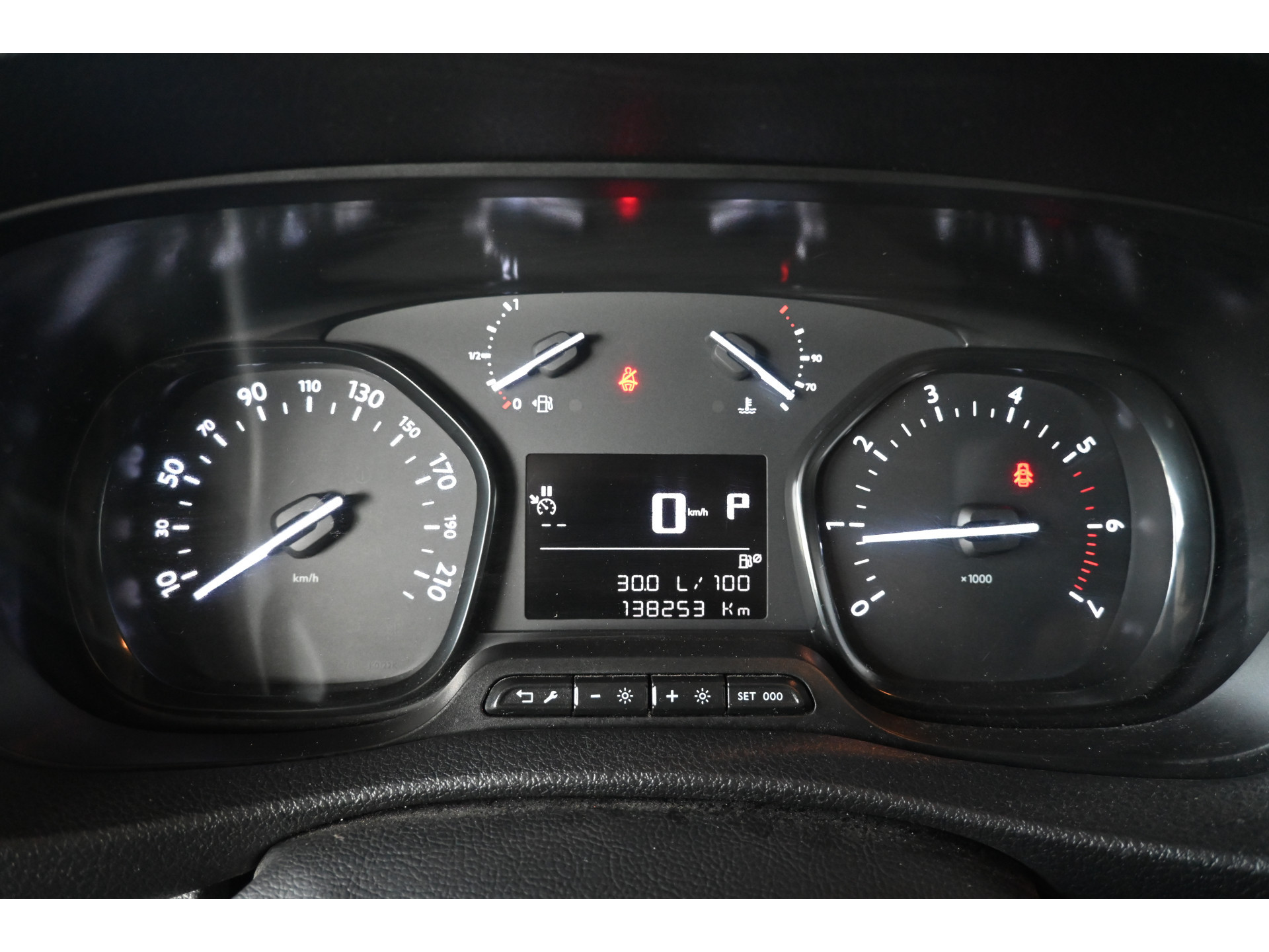 Toyota PROACE Worker 2.0 D-4D Navigator Long Automaat Clima Navigatie Stoelverwarming Rijklaarprijs! Inruil Mogelijk!