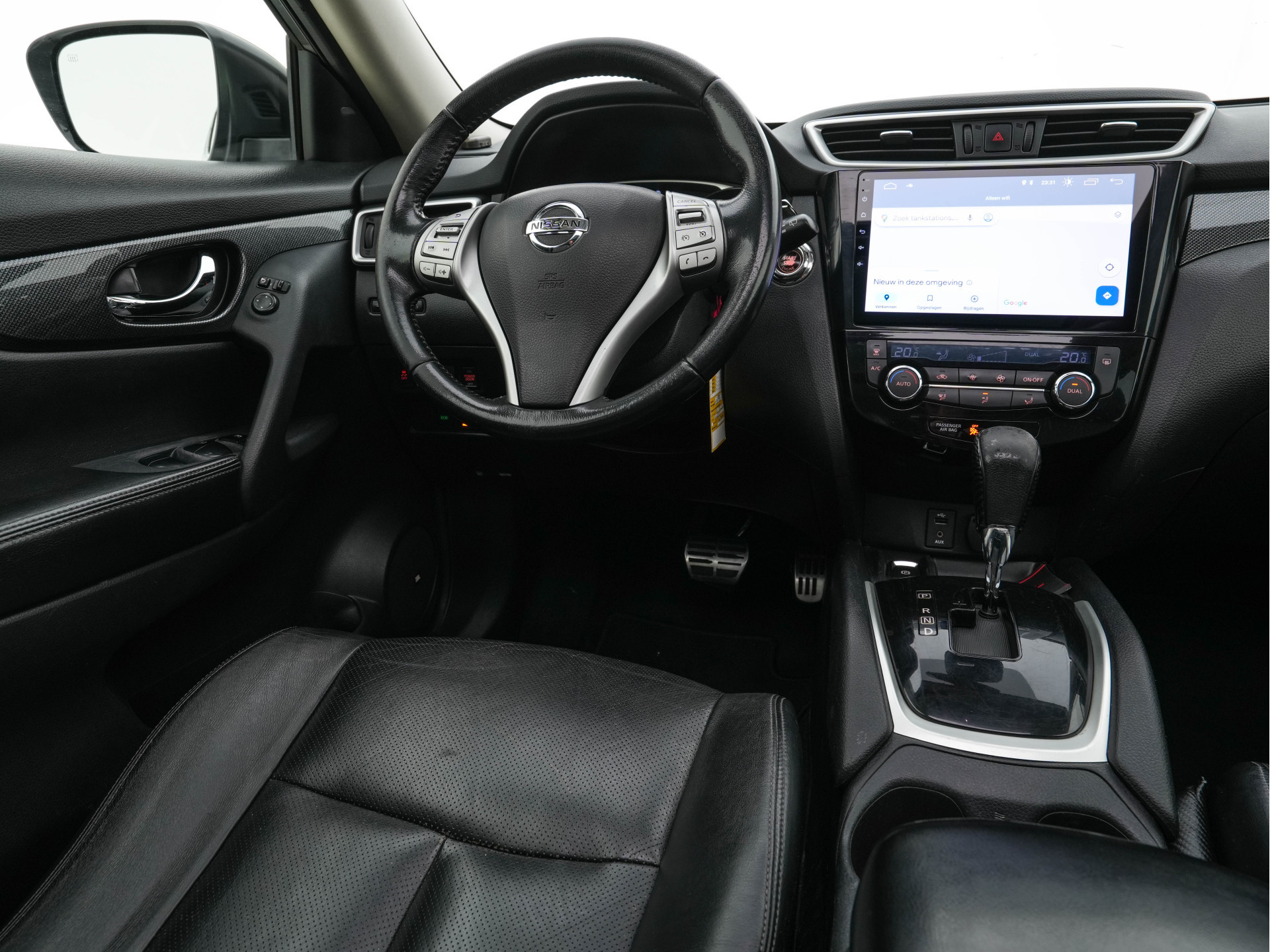 Nissan X-Trail 1.6 dCi Tekna (INCL-BTW) Aut. *PANO | LEATHER | FULL-LED | TOP-VIEW | JBL-AUDIO | BLINDSPOT | KEYLESS | HEATED-COMFORTSEATS | NAVI-FULLMAP | CARPLAY | PRIVACY-GLASS | 19''ALU*