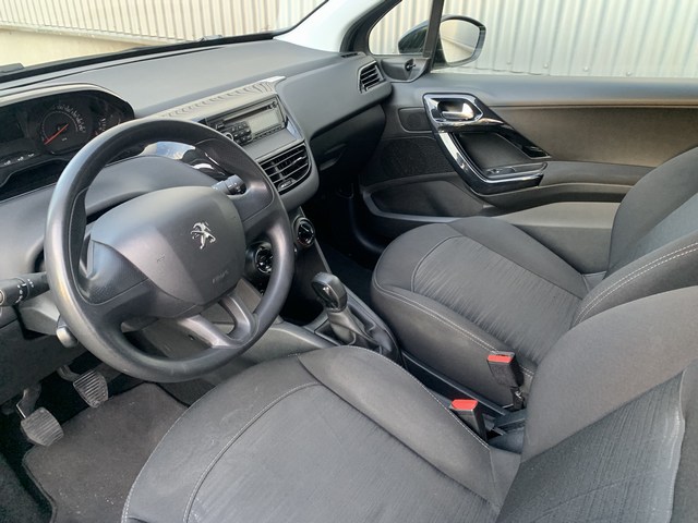 Peugeot 208 1.0 - V E R K O C H T