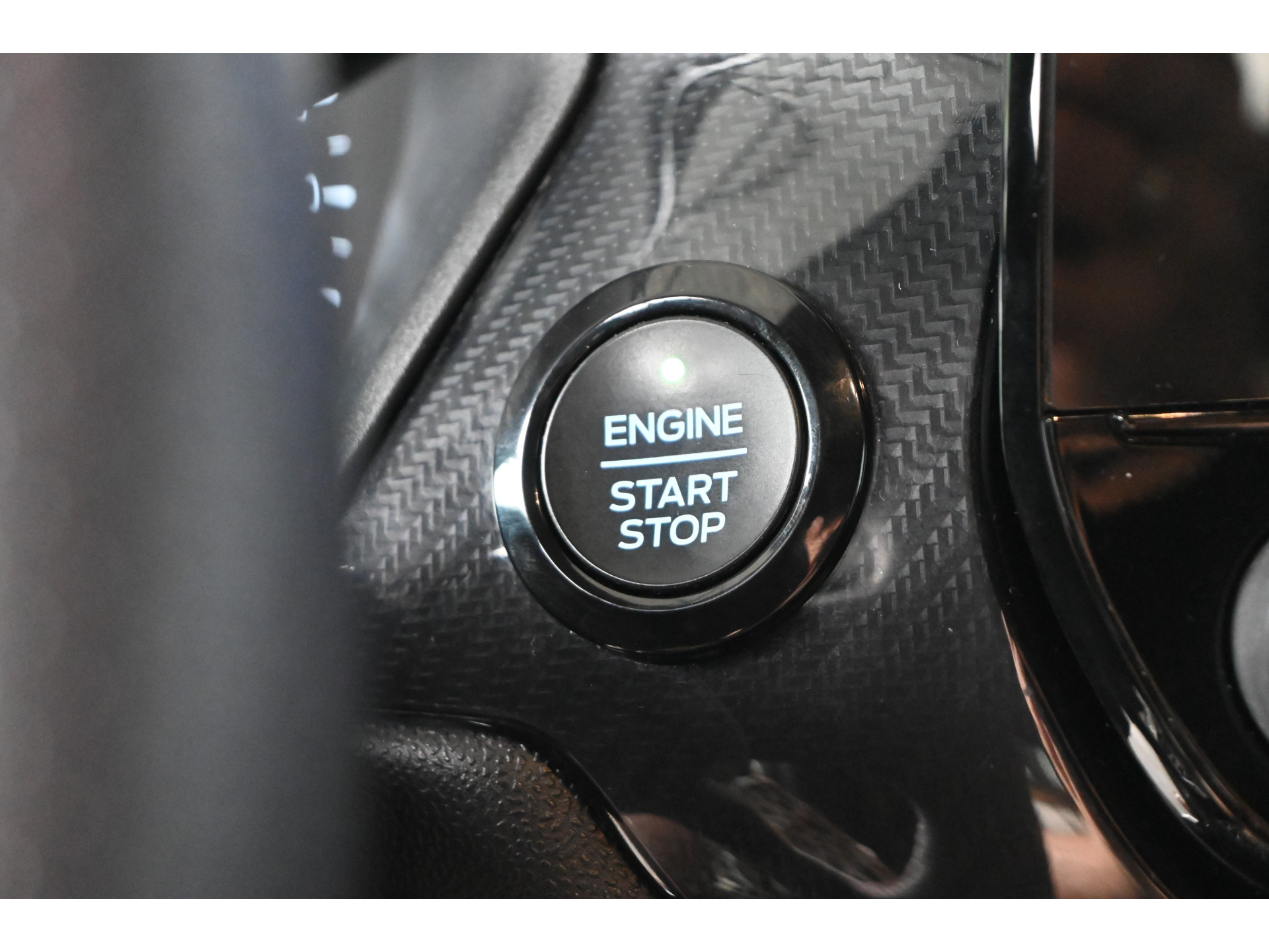 Ford Fiesta 1.0 EcoBoost Hybrid ST-Line Adaptieve Cruise Clima Camera Lane Assist Led Inruil Mogelijk!