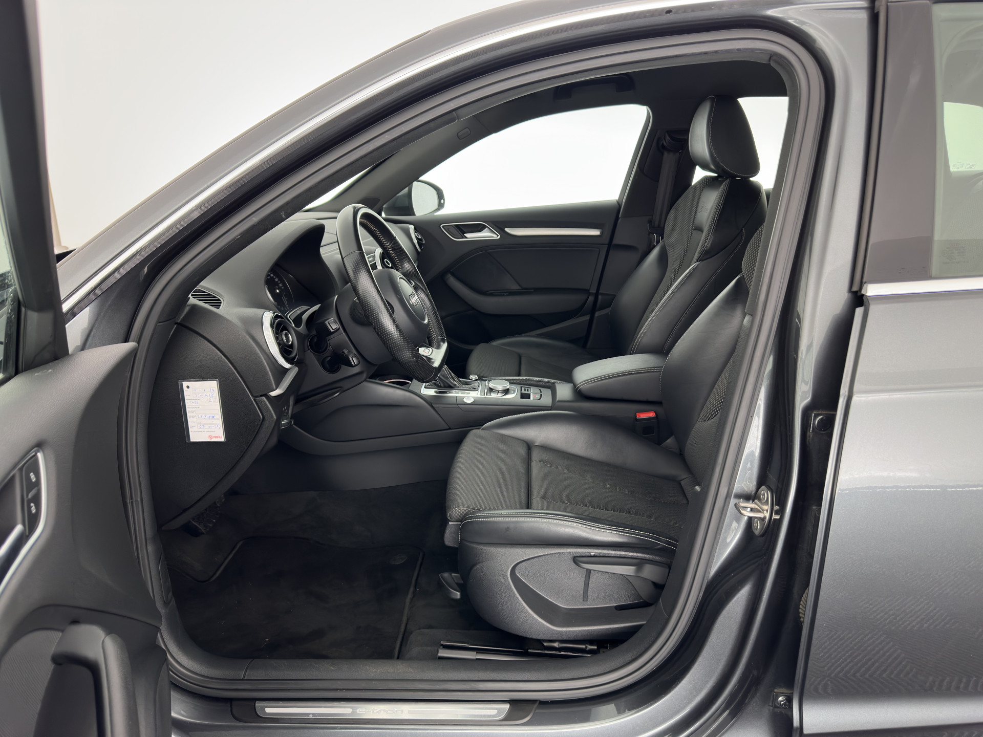 Audi A3 Sportback 1.4 e-tron Plug-In Pro Line plus Aut. *LEATHER-FABRIC | FULL-LED | NAVI-FULLMAP | KEYLESS | SPORT-SEATS | AUDI-SOUND | TOWBAR | 17''ALU*