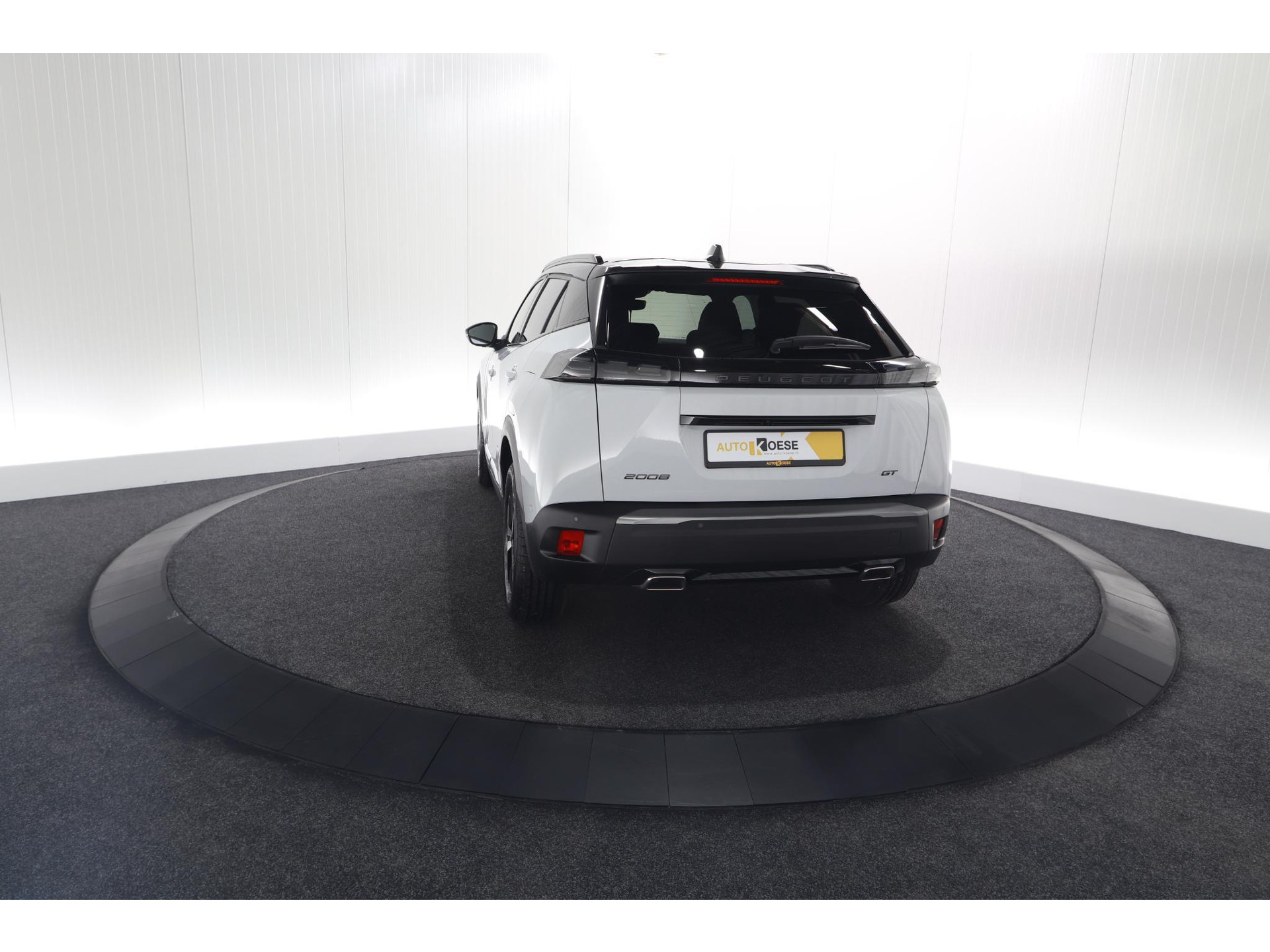 Peugeot 2008 PureTech 130 EAT8 GT | 360 Camera | Stoelmassage | Adaptieve Cruise Control | Dodehoekdetectie