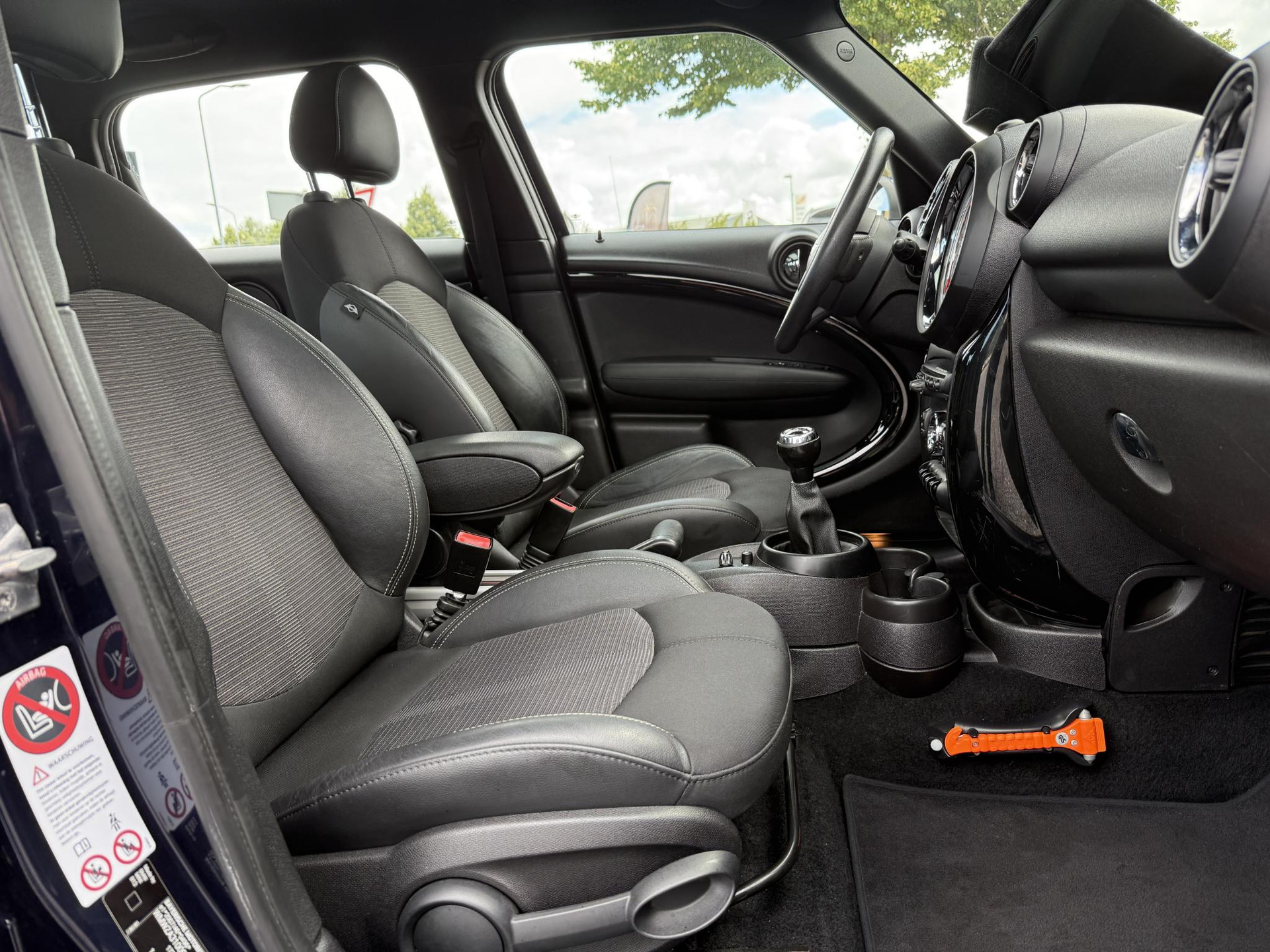 MINI Countryman 1.6 One Business Line Carplay,Pano,Navi,Pdc,Airco,Cruise,Lm velgen,6 Bak,98pk,Apk tot 03-2027