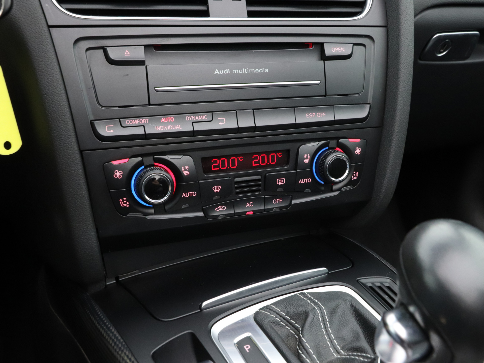 Audi S5 Cabriolet 3.0 TFSI Quattro Aut. *LEATHER | BI-XENON | NAVI-FULLMAP | BANG/OLUFSEN-AUDIO | PDC | ECC | CRUISE | CAMERA | SHIFT-PADDLES | MEMORY-PACK | HAEATED/VENTILATED-SPORTSEATS | AIRSCARF | CARBON-INLAY | KEY