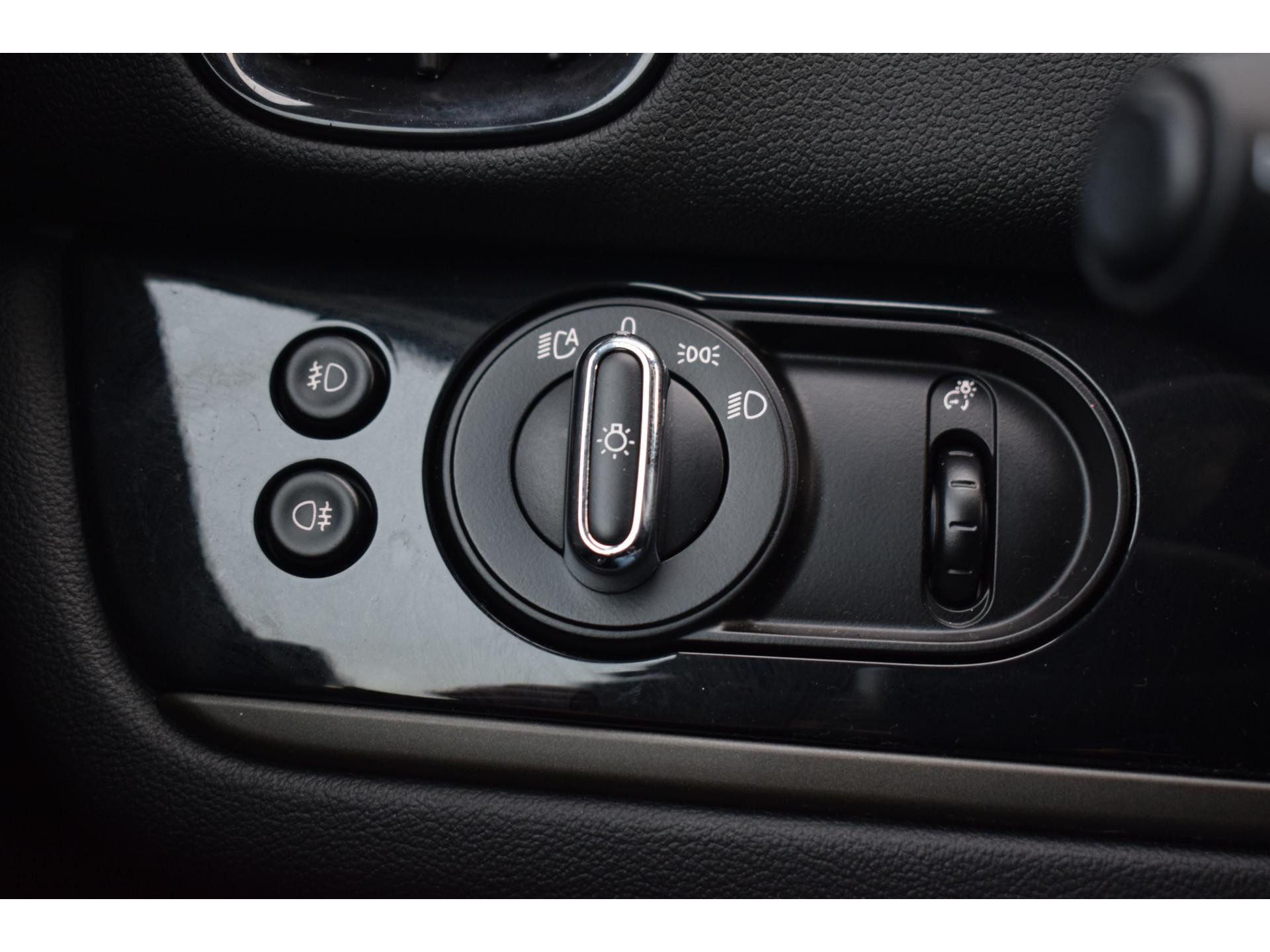 MINI Countryman Mini 1.5 Cooper Chili | Apple CarPlay | Half Leer | Stoelverwarming