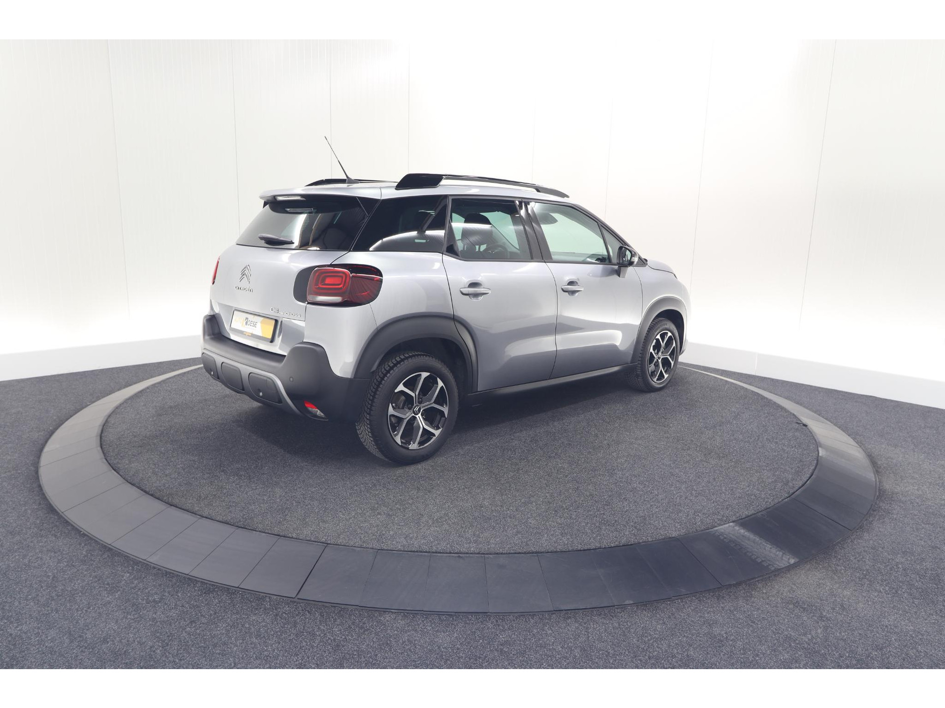 Citroen C3 Aircross PureTech 130 EAT6 Max | Allseason Banden | Parkeersensoren | Navigatie | Apple Carplay