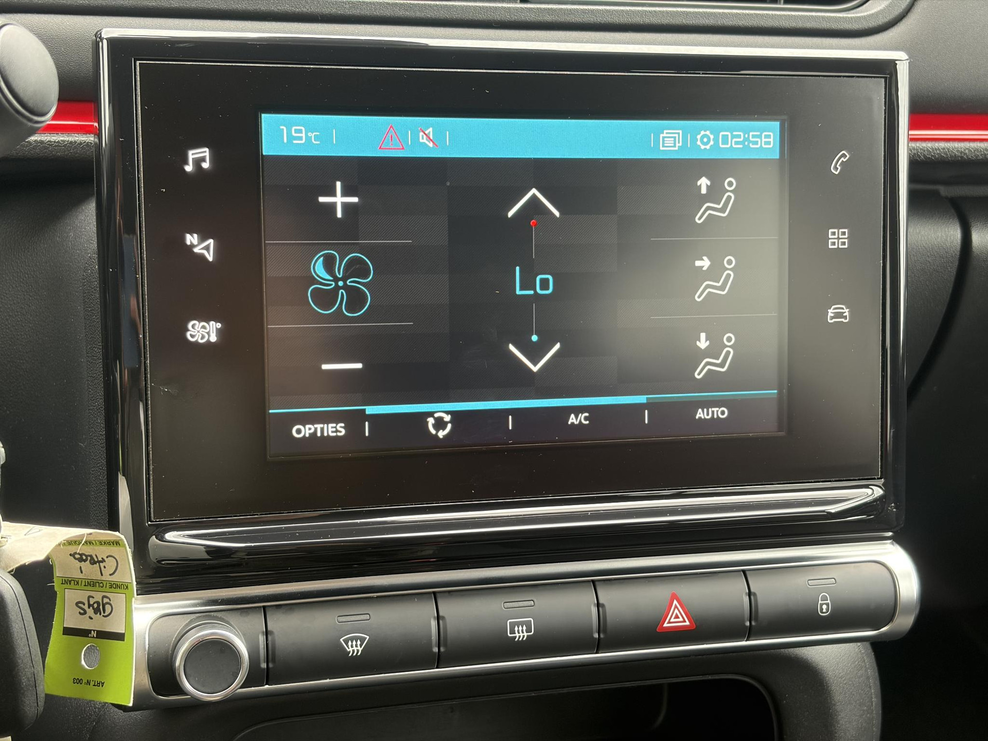 Citroen C3 1.2 PureTech S&S Shine D-riem vv in 08-2026 l 1e Eigenaar l Camera l Carplay l Navi l 110pk l Dealer Onderhouden l Clima l Cruise l 6 Bak l Pdc l Lm velgen l N.A.P l Apk tot 02-2027