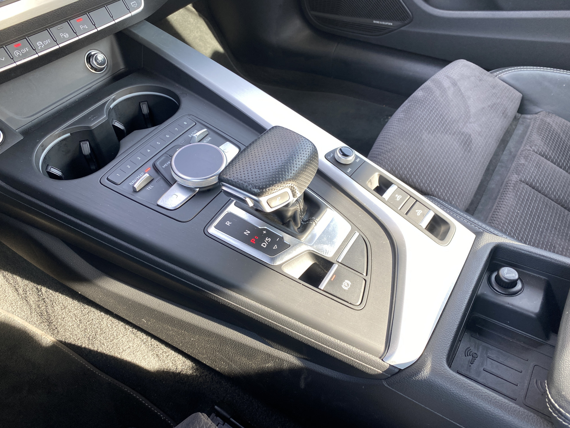 Audi A5 Cabriolet 2.0 TFSI Quattro Sport S-Line 252 pk AUT. | 3X S-Line | virtual cockpit | B&O audio | HUD display | elektr. v. stoelen
