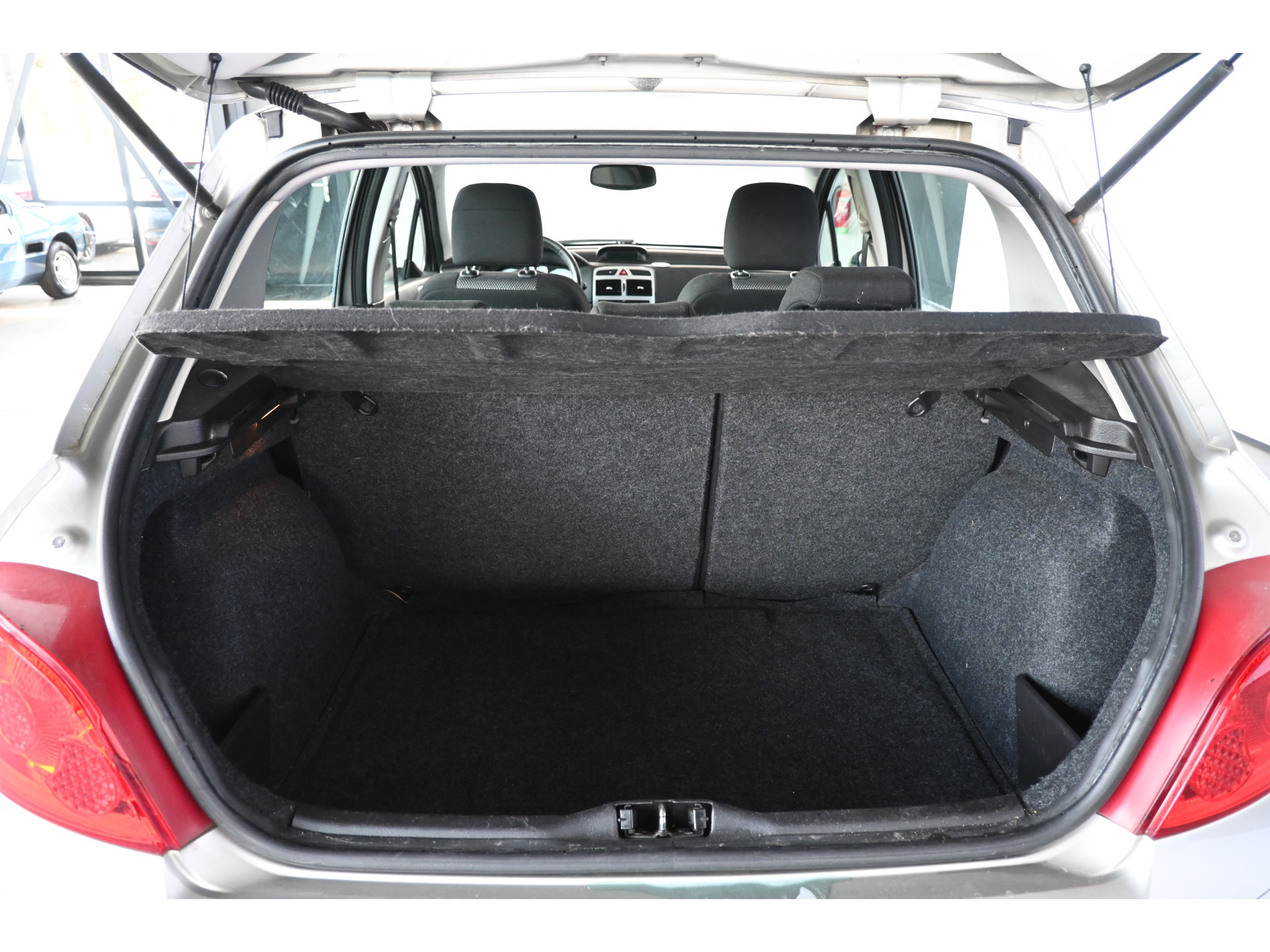Peugeot 307 1.4-16V Premium Clima Cruise Control Trekhaak Nieuwe APK! Inruil Mogelijk!