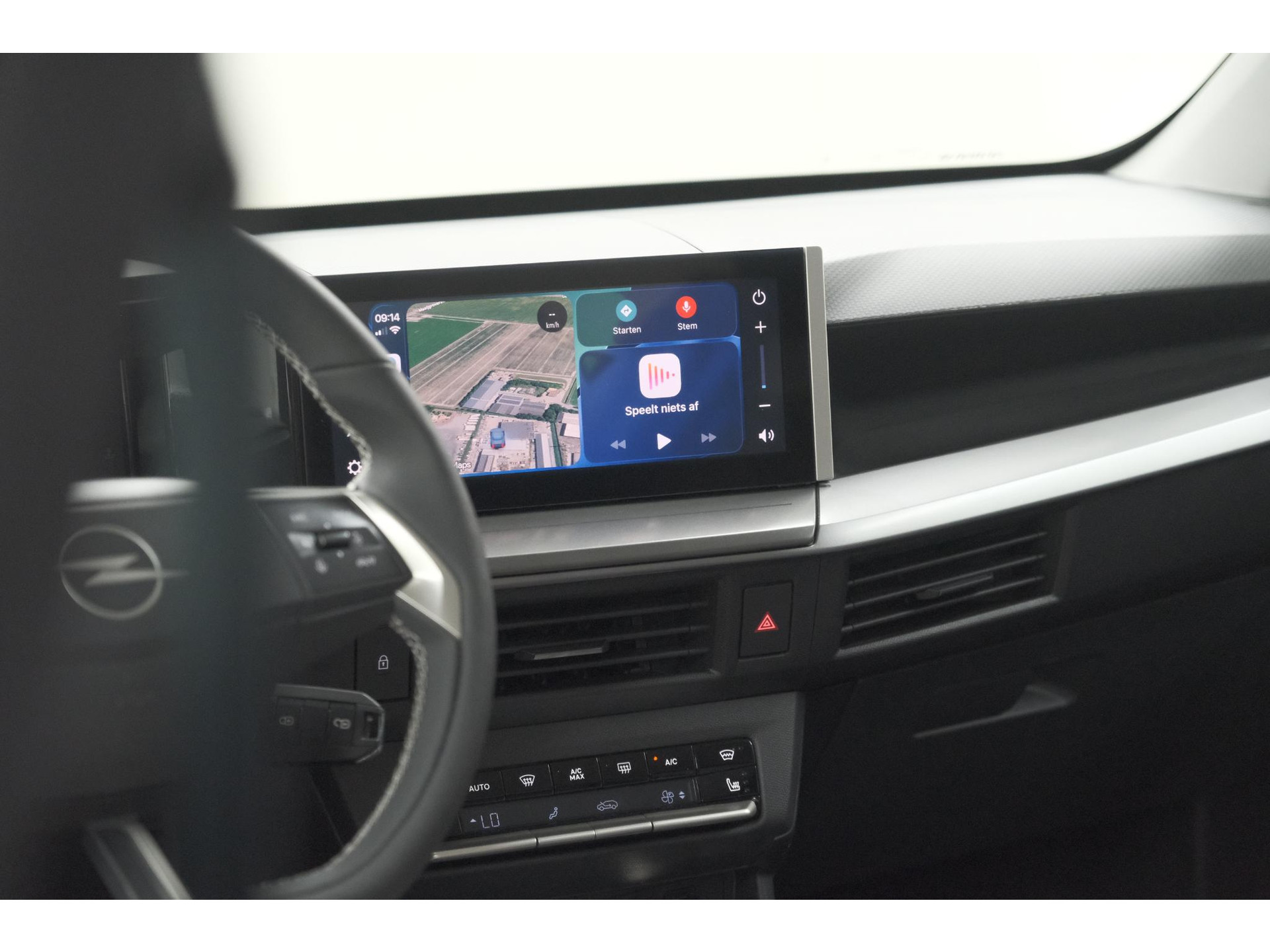 Opel Frontera 1.2 Turbo Hybrid 110 GS | Kanyon Orange | Camera | Dodehoekdetectie | Apple Carplay