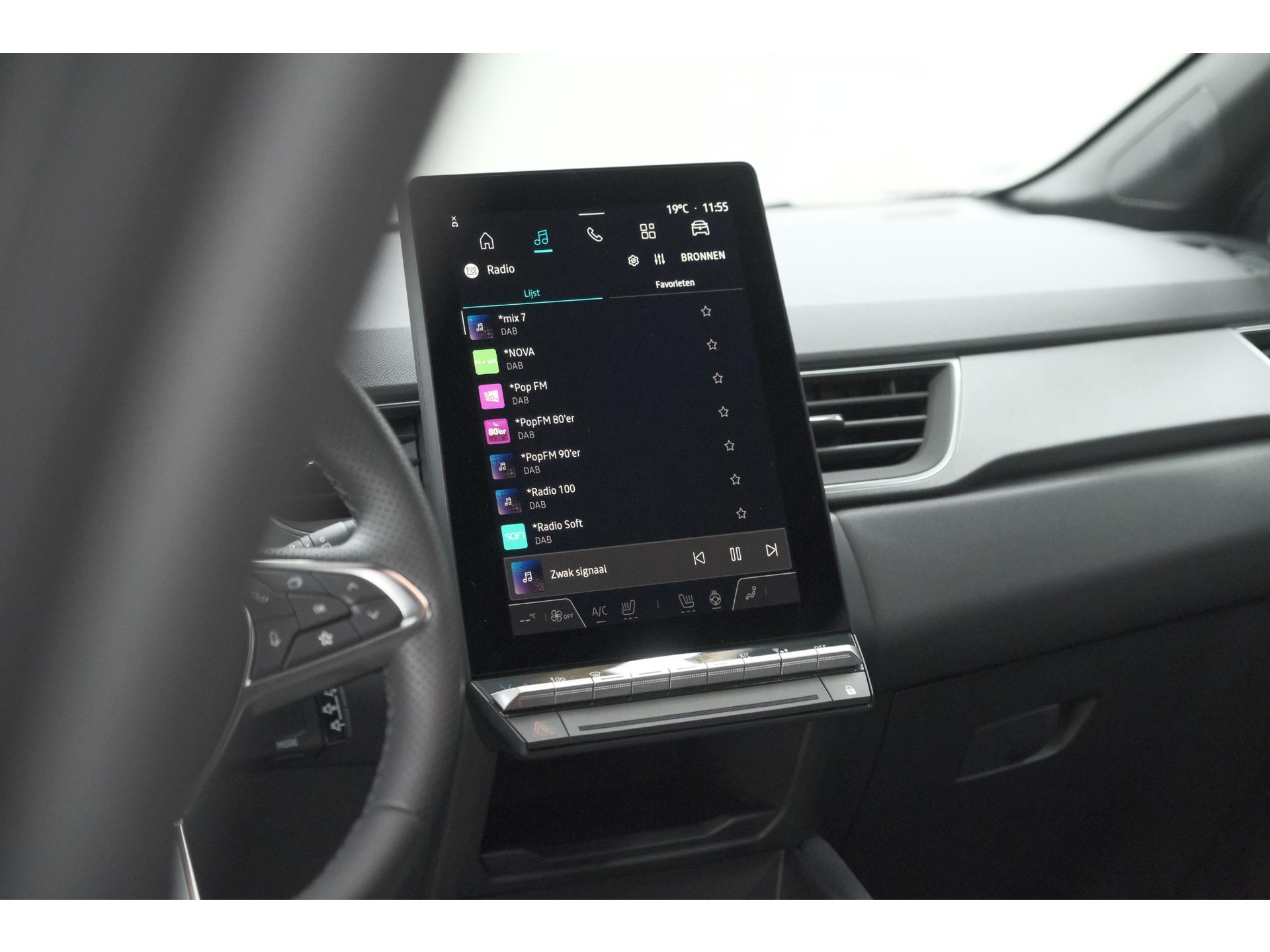 Renault Captur 1.8 E-Tech Full Hybrid 160 Techno | Camera | Winterpakket | Adaptieve Cruise Control | Apple Carplay