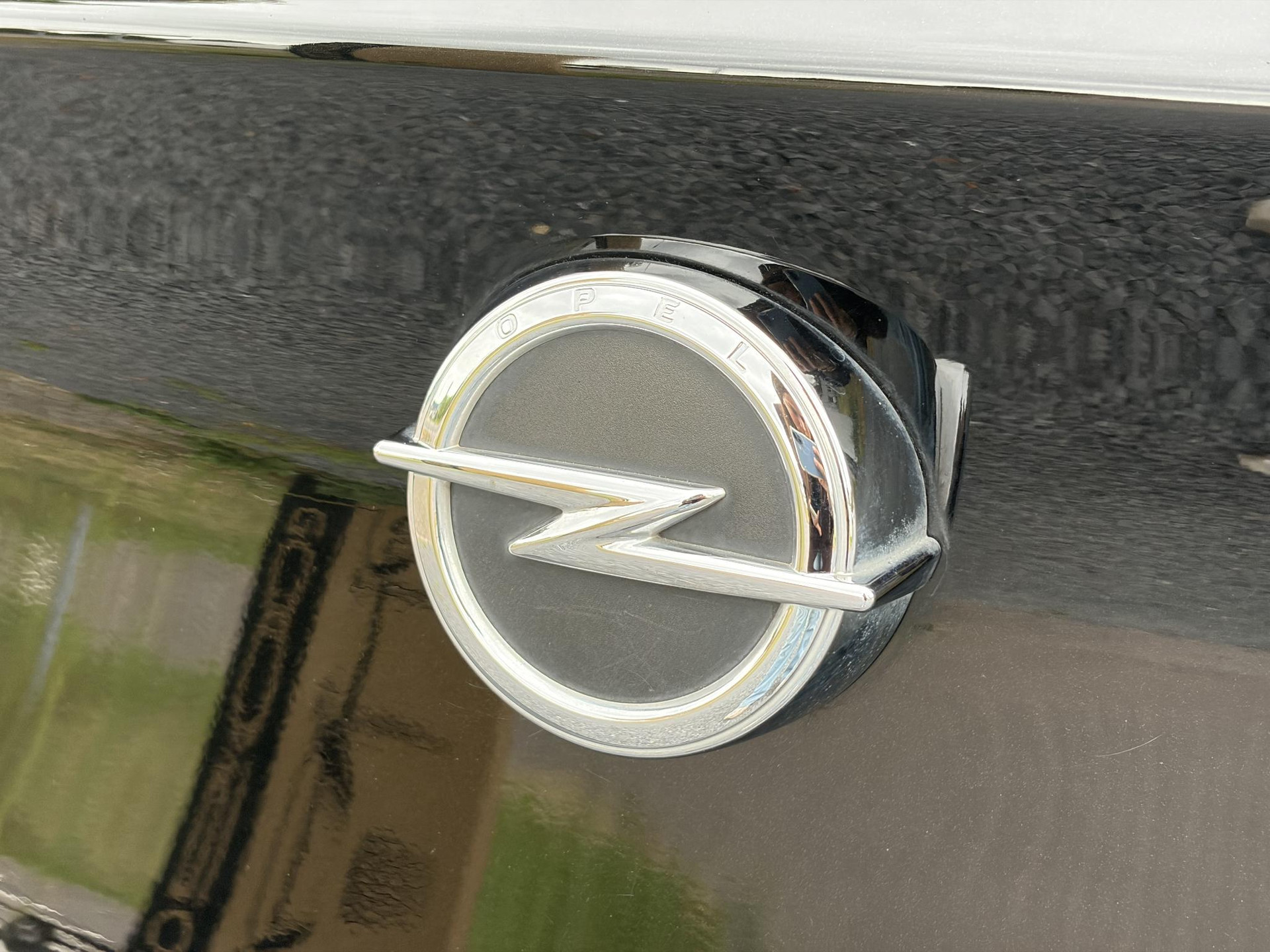 Opel Astra 1.2 Business Elegance 2e Eigenaar l Navi l Camera l Carplay l Keyless l Trekhaak l 110pk l Pdc V+A l Halfleder l 6 Bak l N.A.P l | Lm velgen l Rijstrooksensor l Apk tot 07-2027