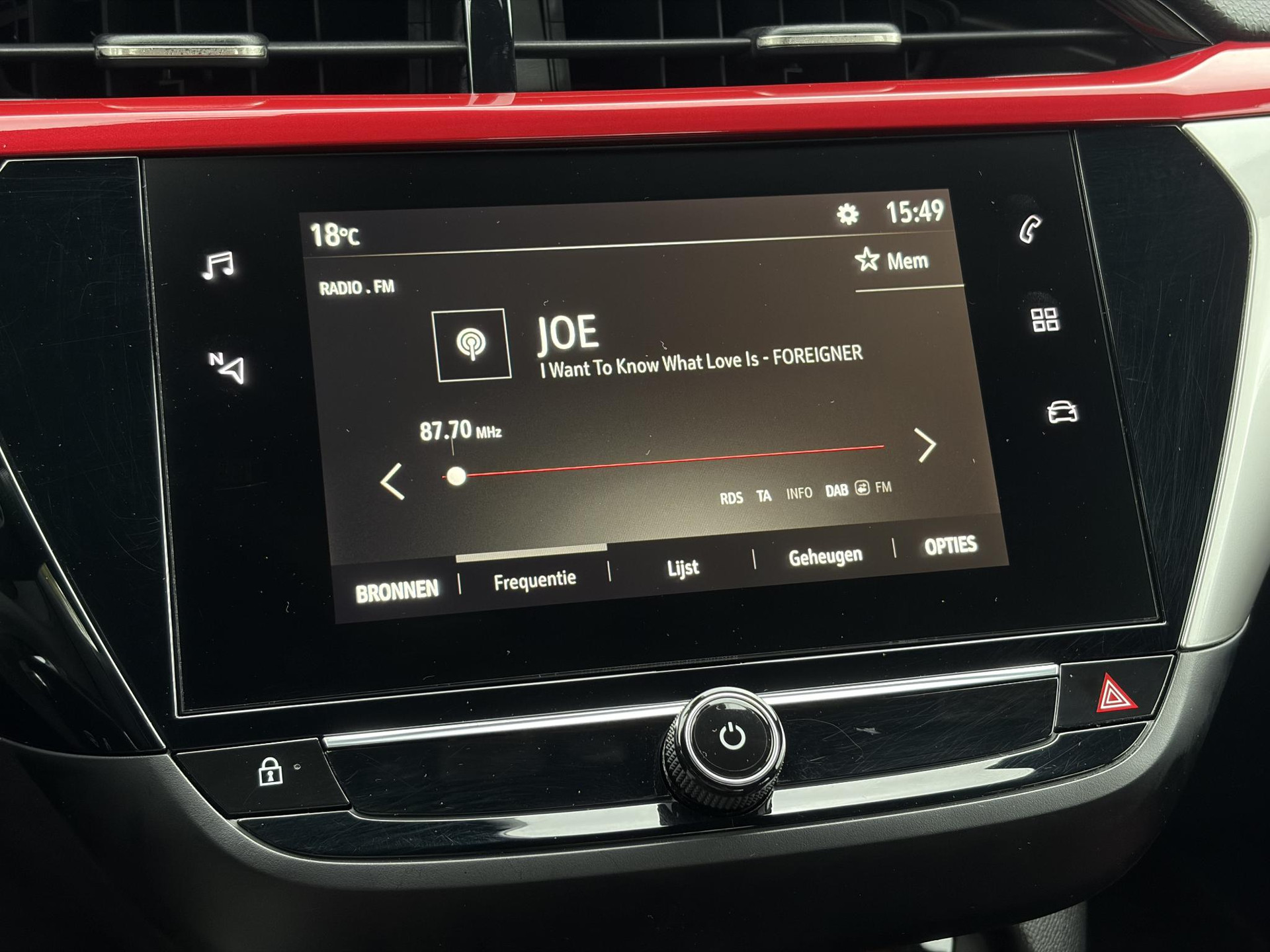 Opel Corsa 1.2 GS Line ✓D-riem vv in 2023✓Net beurt gehad✓2e Eigenaar✓102pk✓Dealer Onderhouden✓Carplay✓6 Bak✓Rijstrooksensor✓Clima✓Cruise✓Halfleder✓Lm velgen✓N.A.P✓Apk tot 08-2027