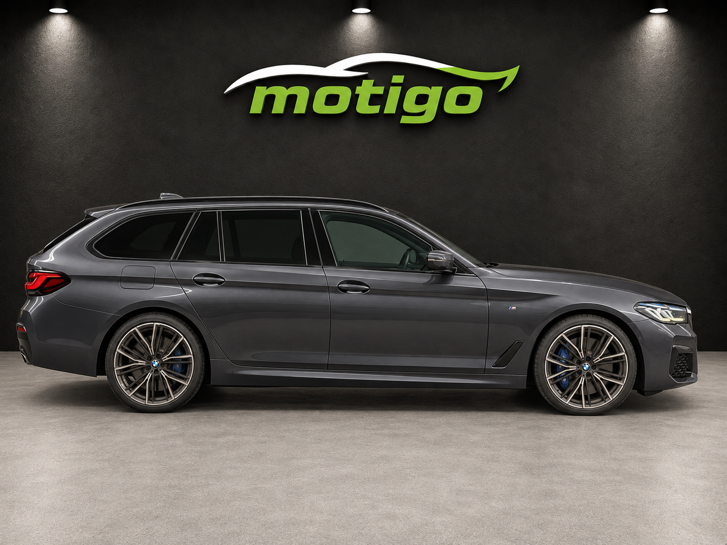 BMW 5-serie Touring 530i xDrive High Executive edition