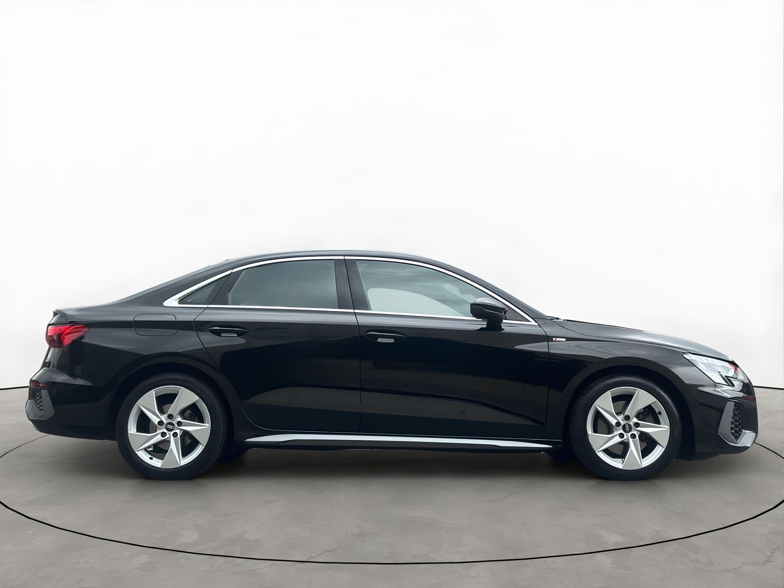 Audi A3 Limousine 35 TFSI 150PK 2X S-Line *NL-AUTO*
