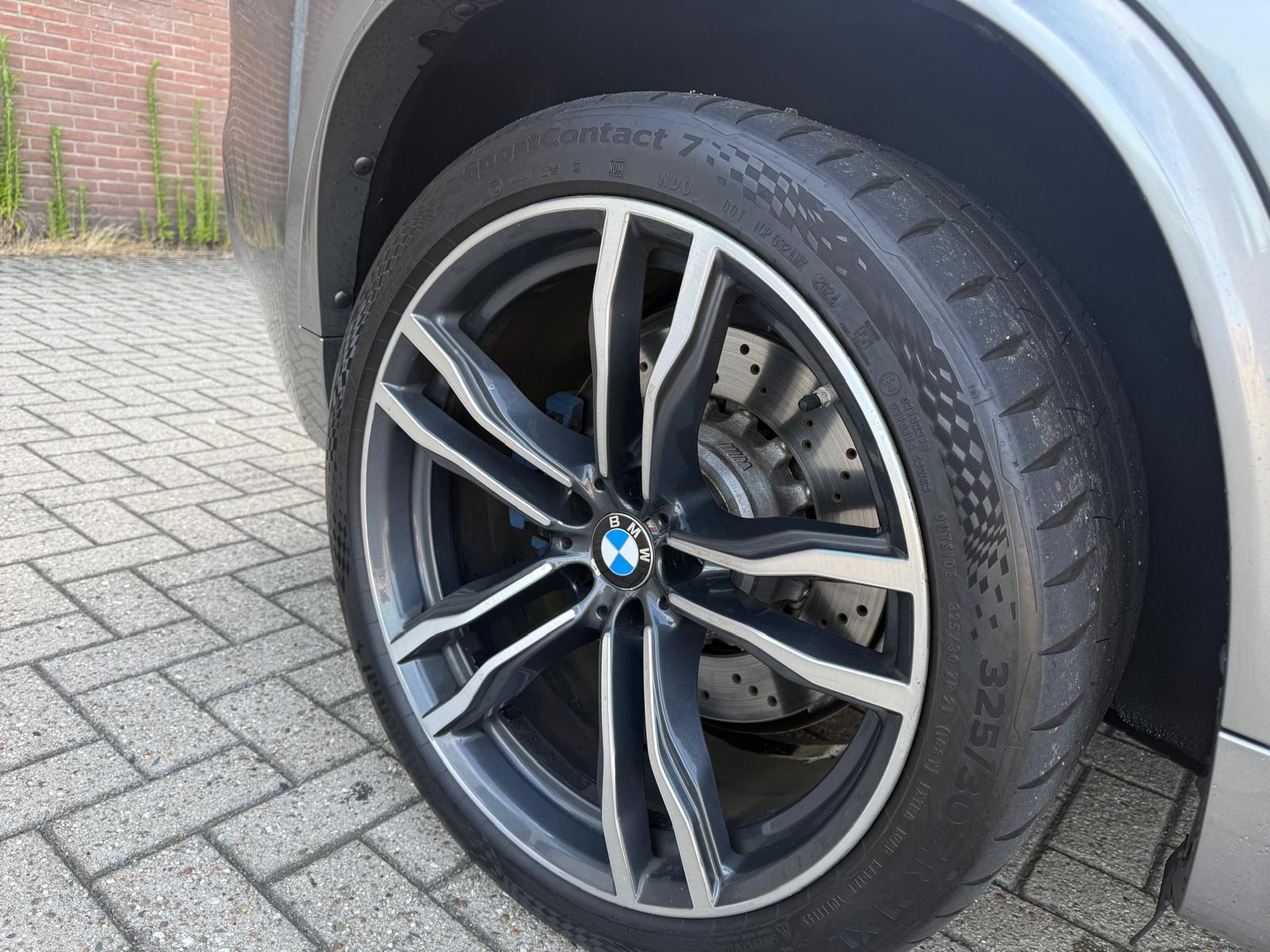 BMW X5 M | 2E EIGENAAR |3/6/12MND GARANTIE| PANO | LED | B&O | DAB | HEAD-UP | 360 CAMERA | TREKHAAK | BOMVOL |
