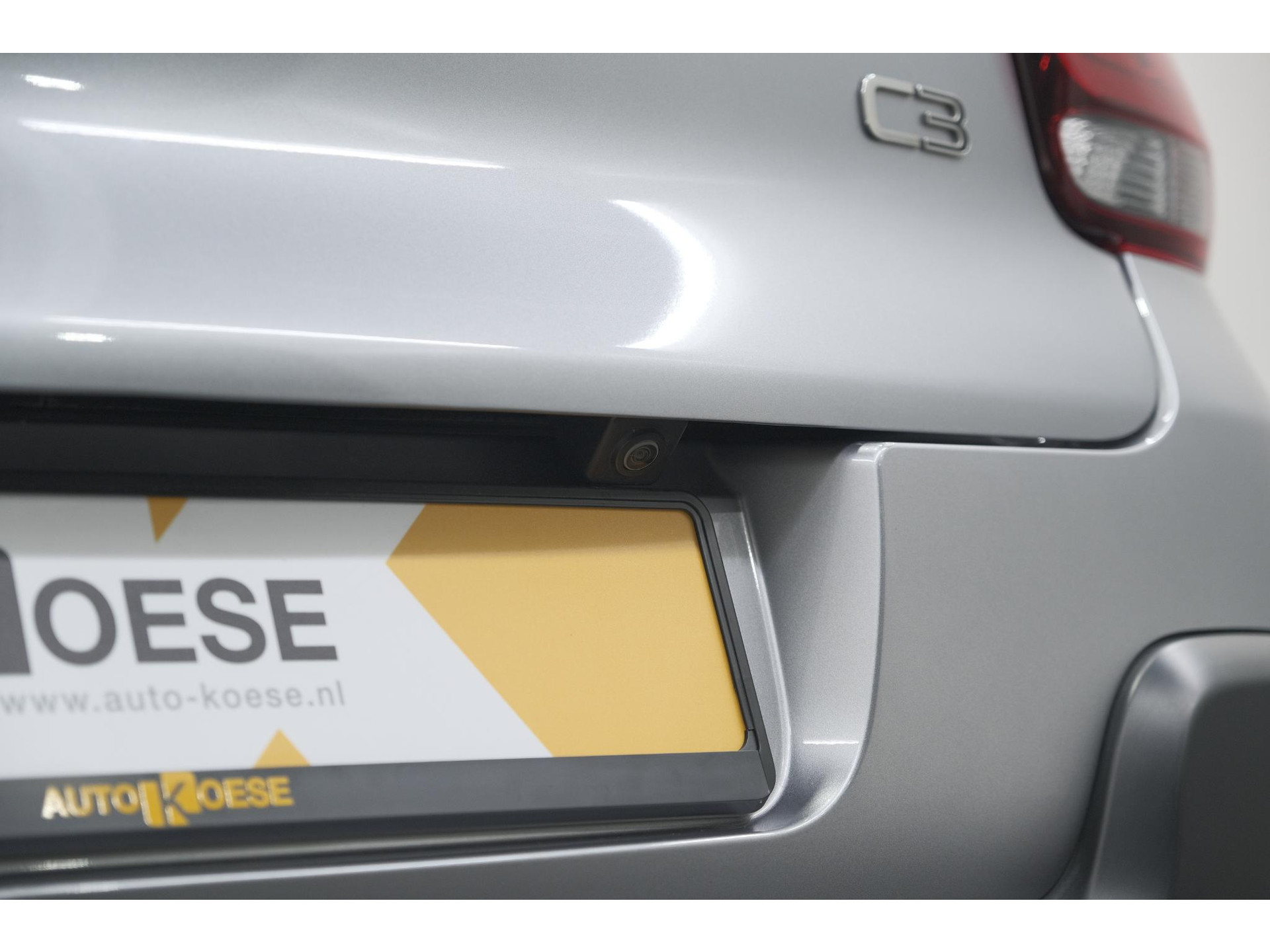 Citroen C3 PureTech 110 Max | Keyless entry/start | Camera | Navigatie | Parkeersensoren | Apple Carplay