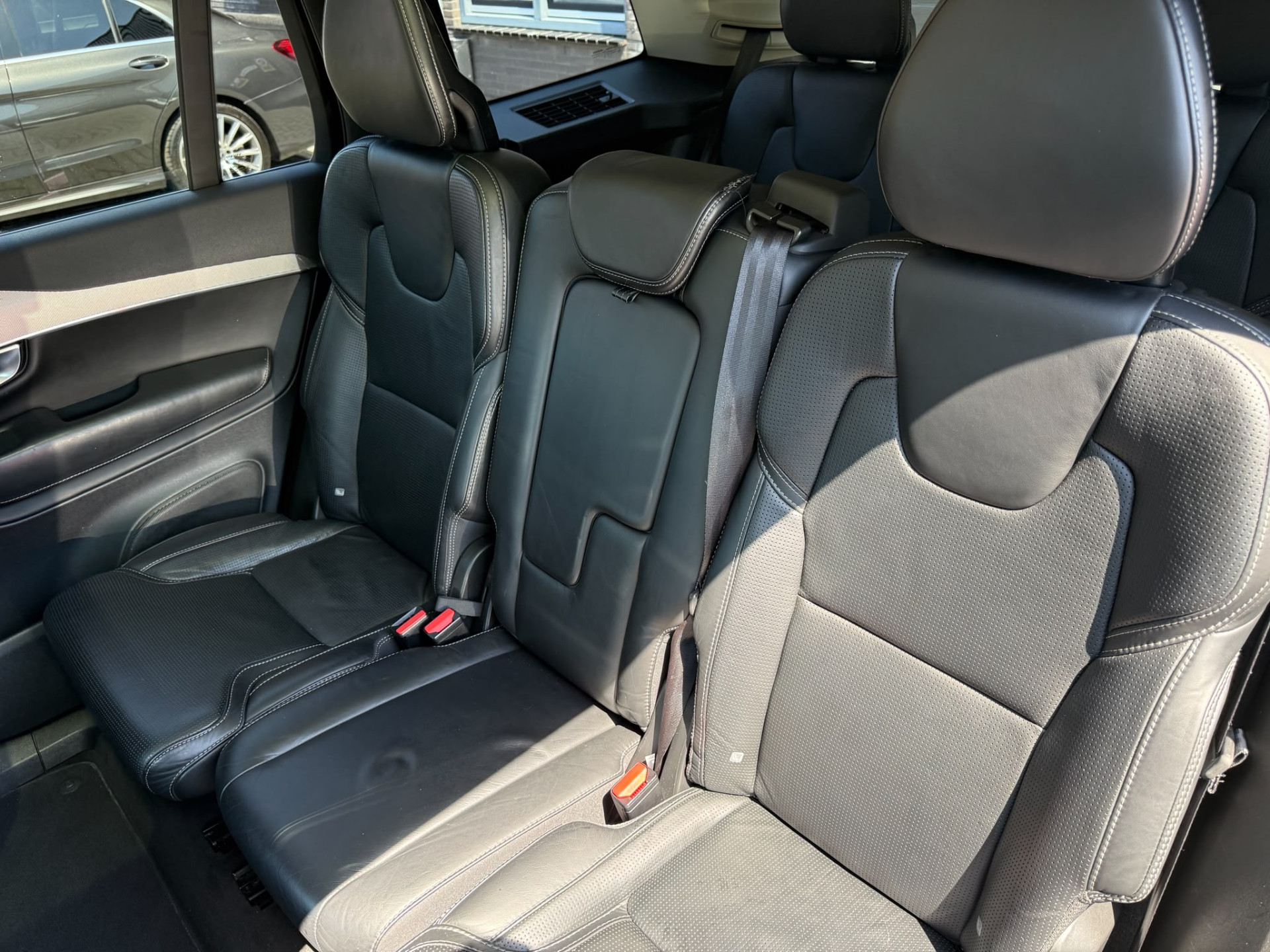 Volvo XC90 2.0 T8 Twin Engine AWD Inscription |3/6/12MND GARANTIE| NIEUWE APK |  7 PERS |  PANO DAK | LEDER | PANO DAK | CRUISE |