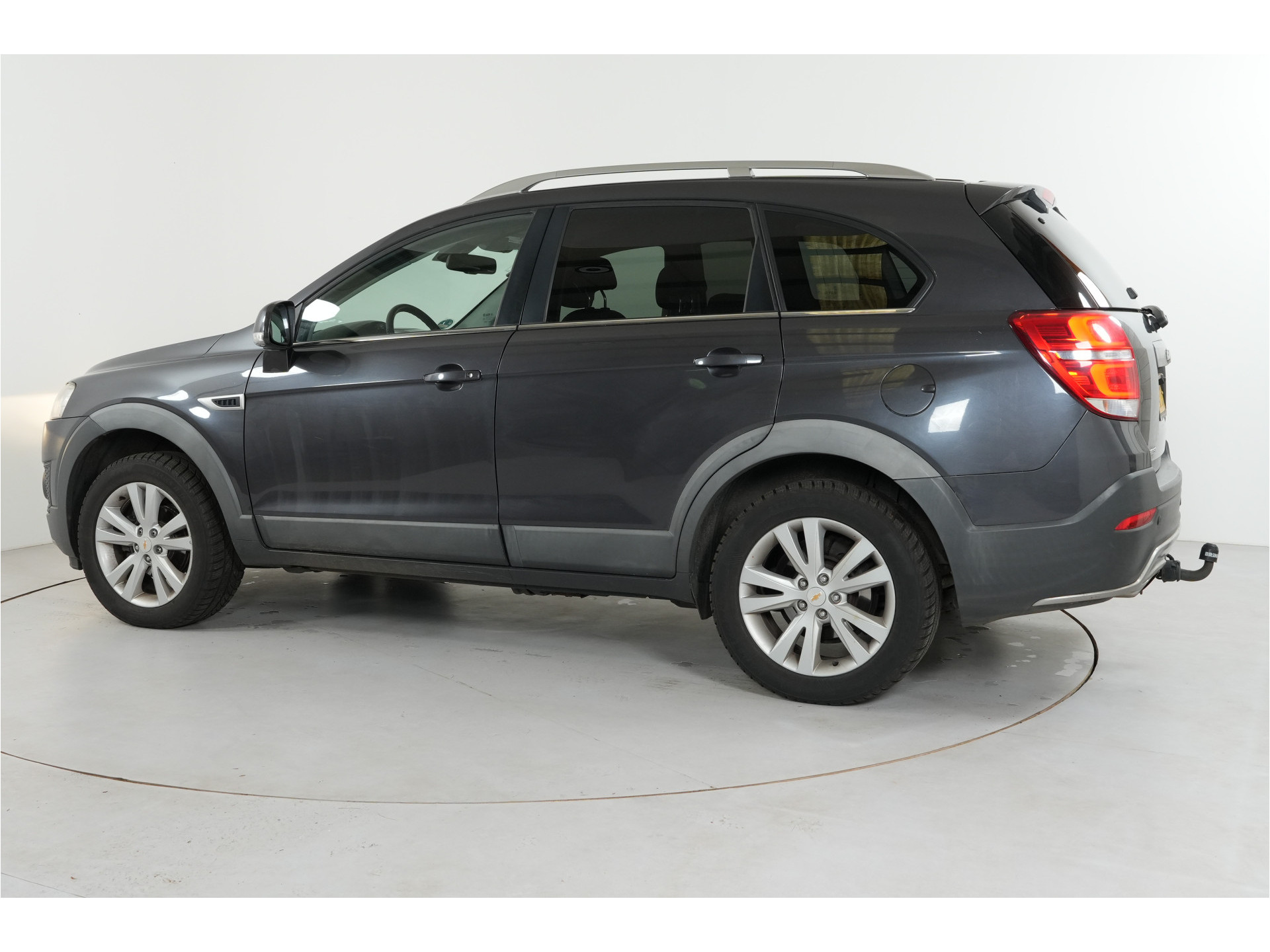 Chevrolet Captiva 2.2D LTZ 4x4 | 7 p. | Trekhaak | Cruise | Stl. verw. |
