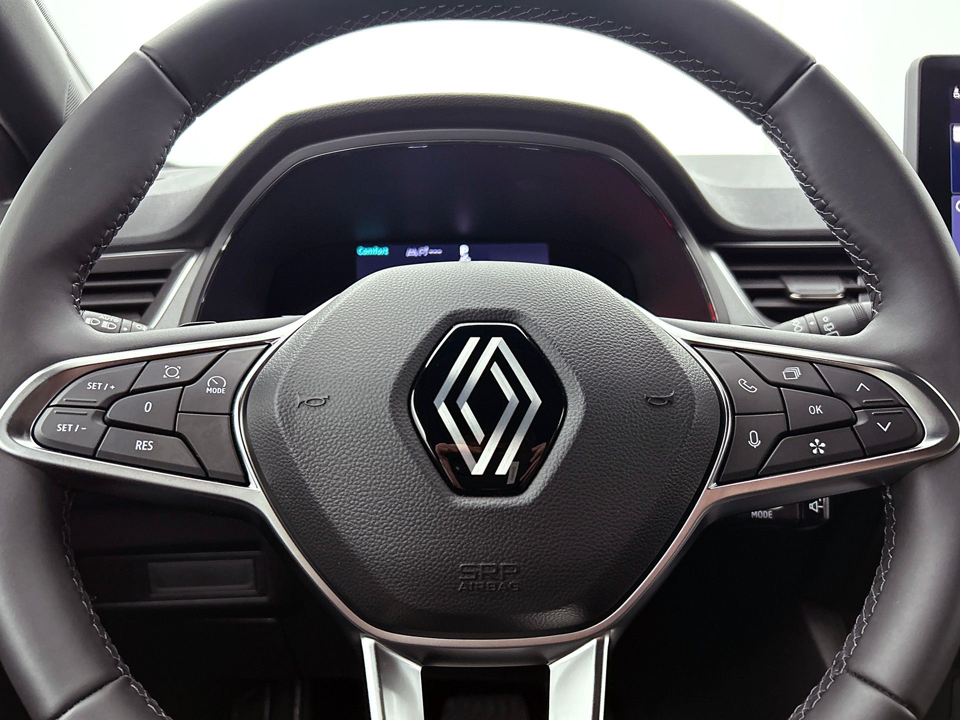 Renault Captur E-Tech full hybrid 145PK techno | CAMERA | NAVI