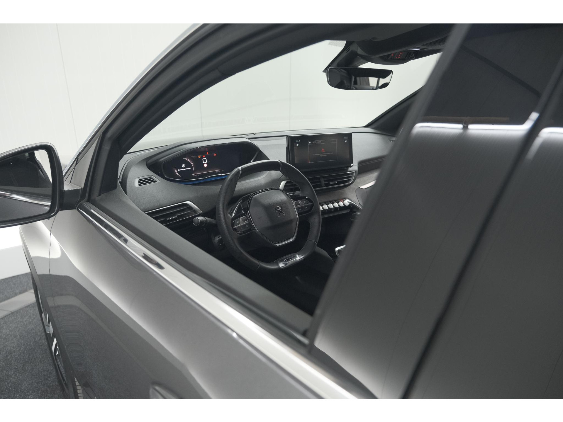 Peugeot 5008 PureTech 130 GT | Camera | Adaptieve Cruise Control | Dodehoekdetectie | Navigatie